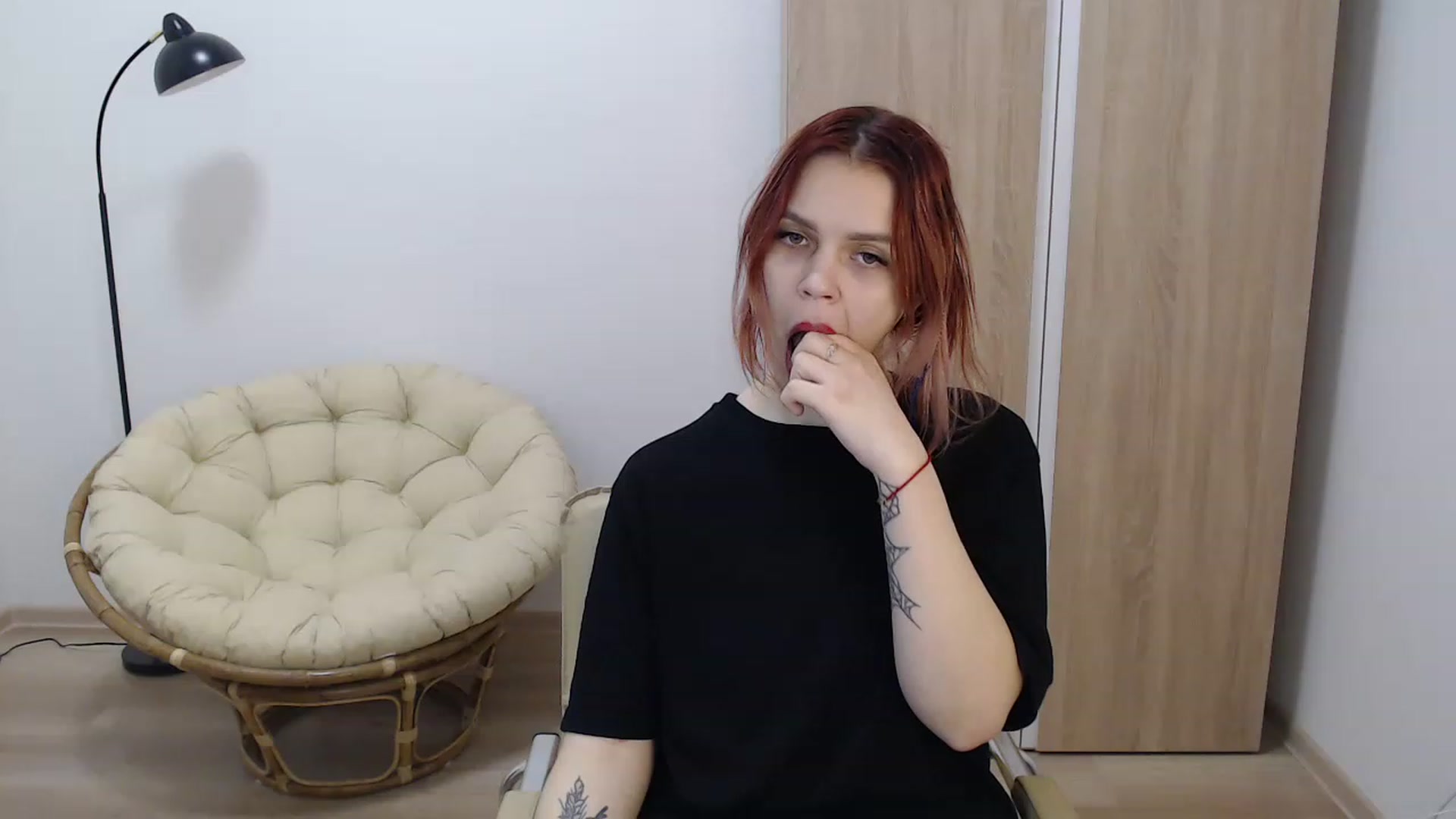 Gallery image thumbnail from NicolyRio's myfreecams stream on, 12/06/2022, 11:25 image 5 of 20