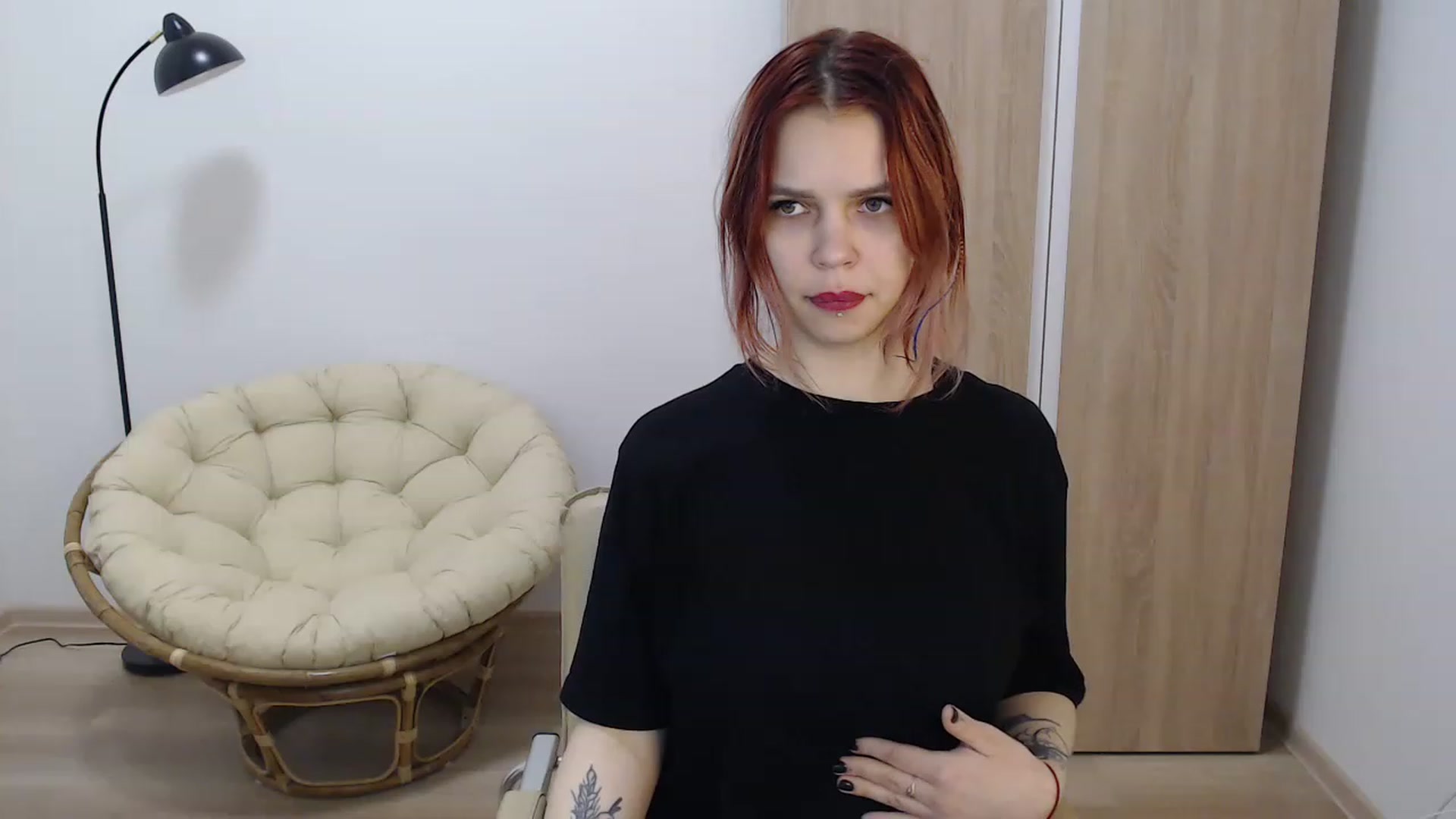 Gallery image thumbnail from NicolyRio's myfreecams stream on, 12/06/2022, 11:25 image 3 of 20