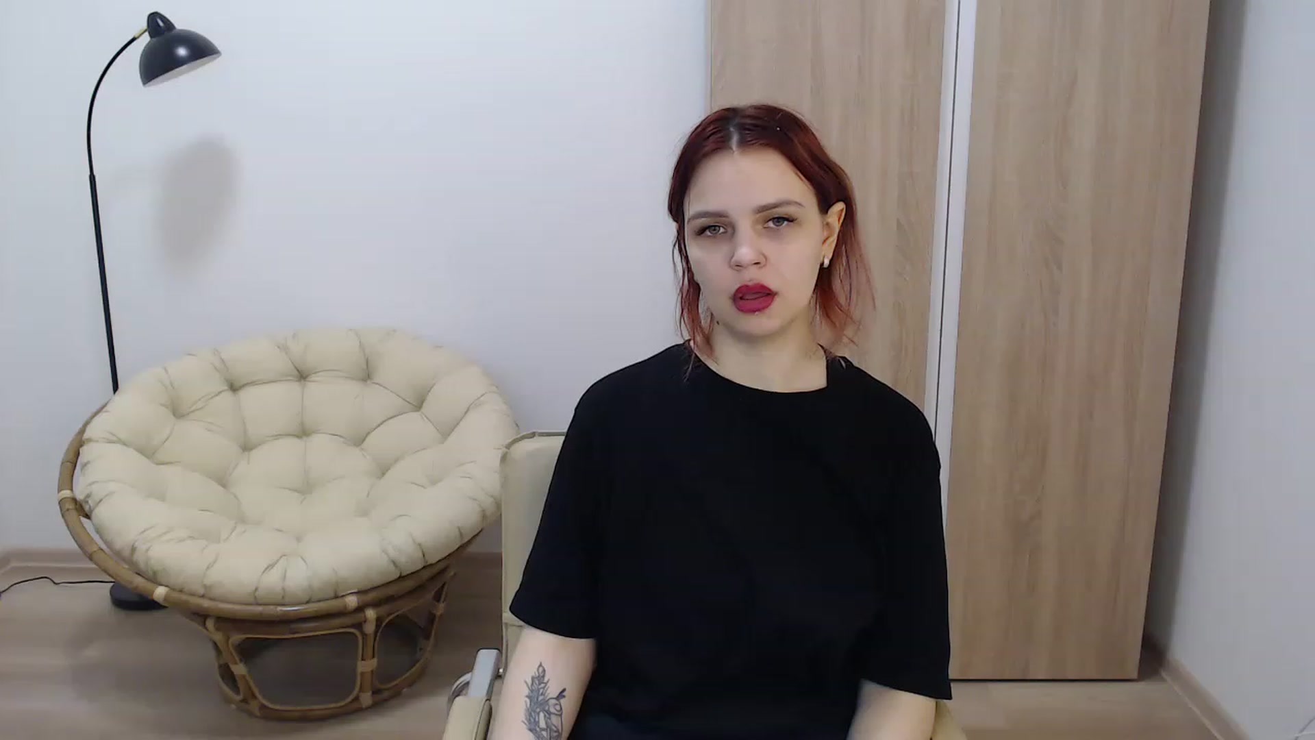 Gallery image thumbnail from NicolyRio's myfreecams stream on, 12/06/2022, 11:49 image 19 of 20