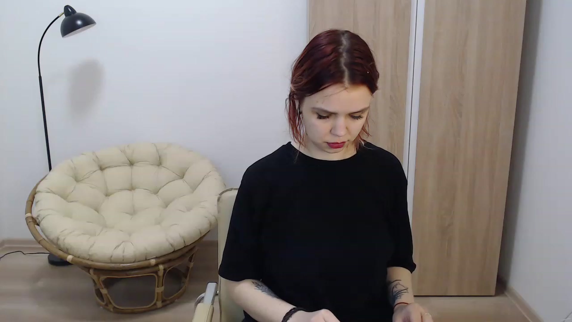 Gallery image thumbnail from NicolyRio's myfreecams stream on, 12/06/2022, 11:49 image 17 of 20