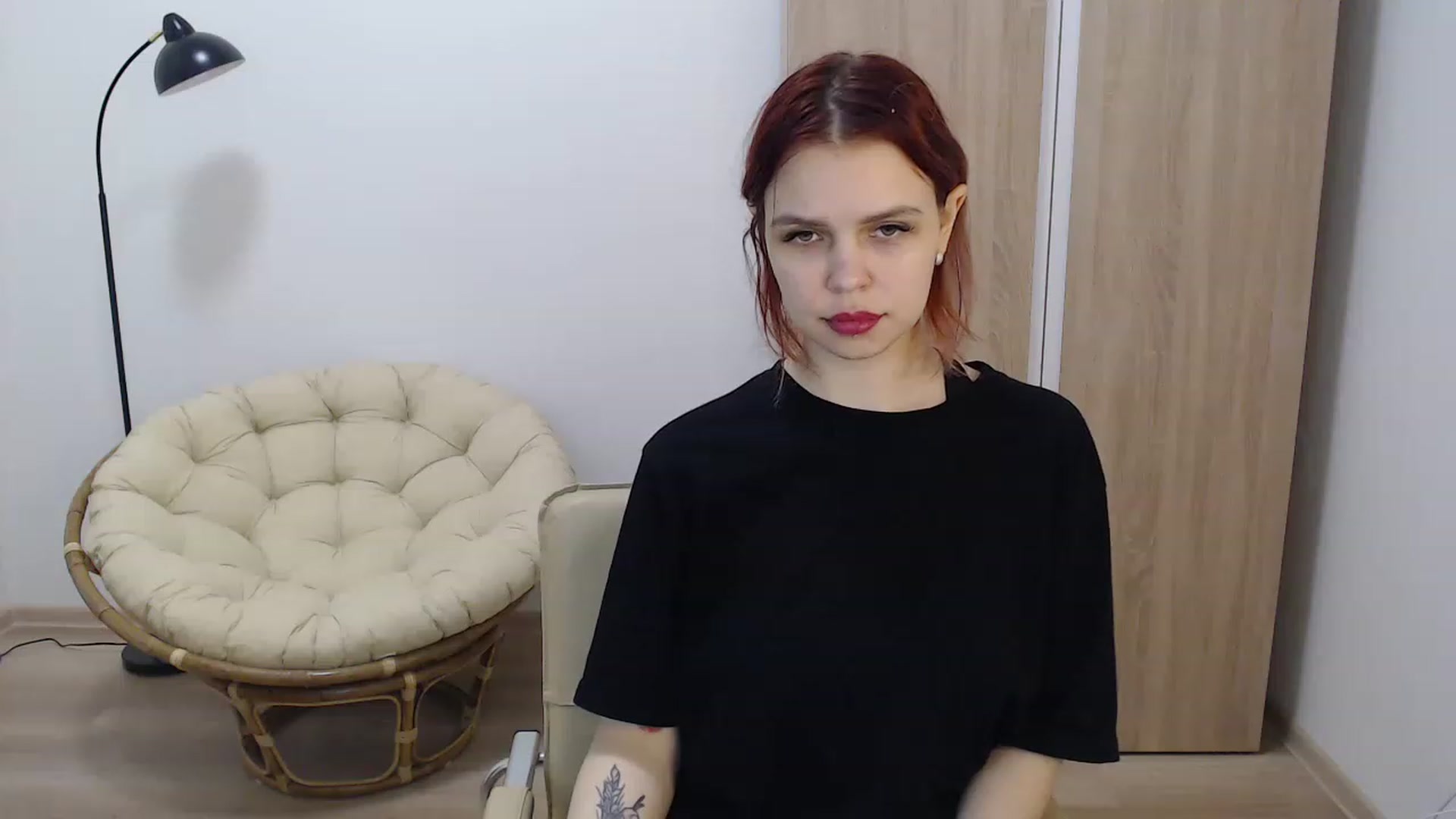 Gallery image thumbnail from NicolyRio's myfreecams stream on, 12/06/2022, 11:49 image 8 of 20