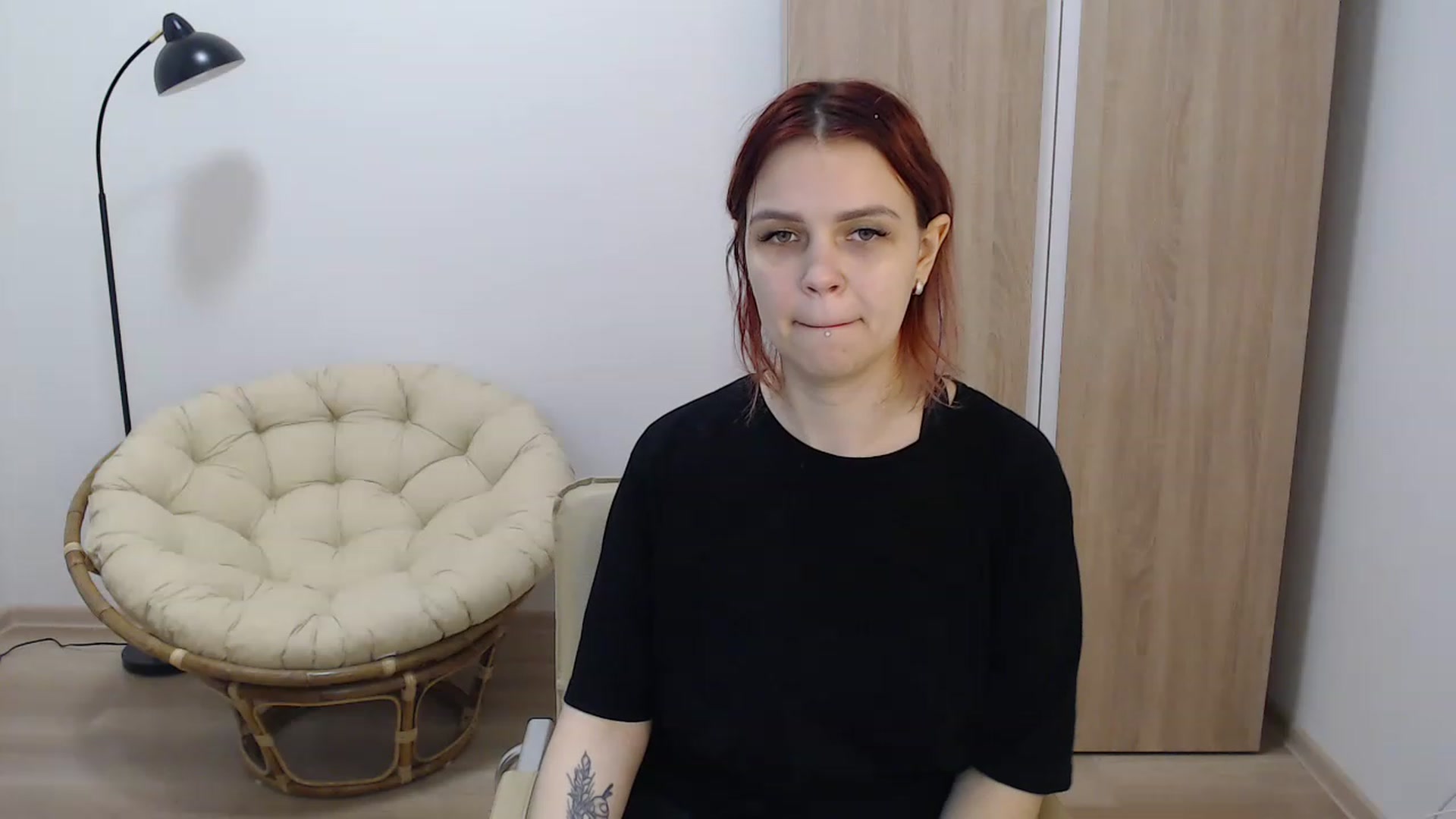 Gallery image thumbnail from NicolyRio's myfreecams stream on, 12/06/2022, 11:49 image 15 of 20