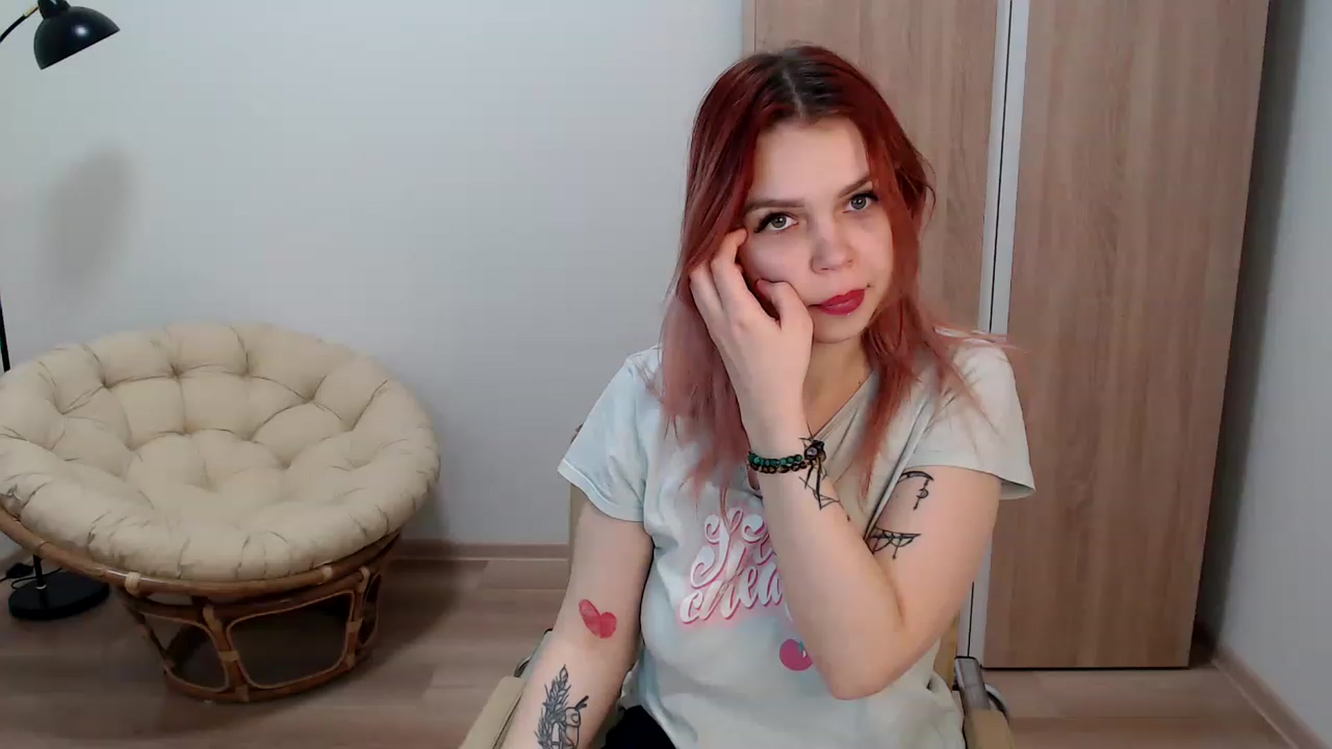 Gallery image thumbnail from NicolyRio's myfreecams stream on, 01/12/2023, 09:25 image 17 of 20