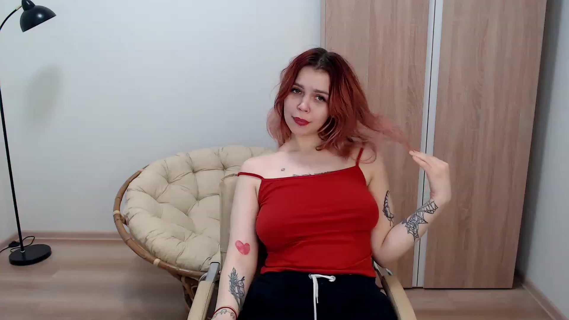 Gallery image thumbnail from NicolyRio's myfreecams stream on, 01/19/2023, 11:09 image 16 of 20