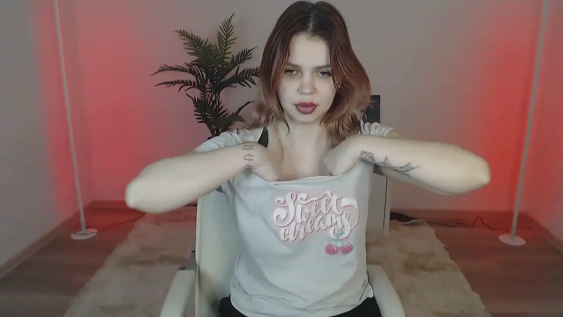 Gallery image thumbnail from NicolyRio's myfreecams stream on, 01/26/2023, 10:09 image 16 of 20