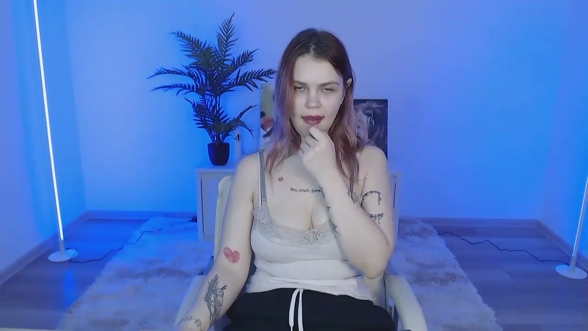 Gallery image thumbnail from NicolyRio's myfreecams stream on, 02/07/2023, 10:40 image 3 of 20