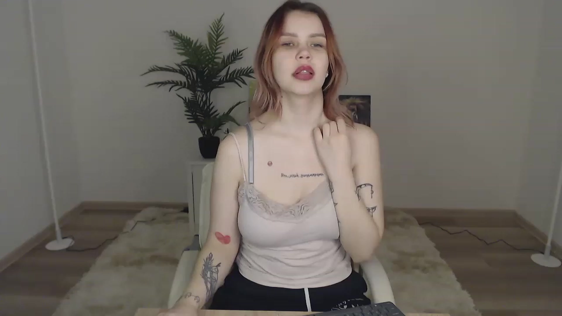Gallery image thumbnail from NicolyRio's myfreecams stream on, 02/09/2023, 10:02 image 13 of 20