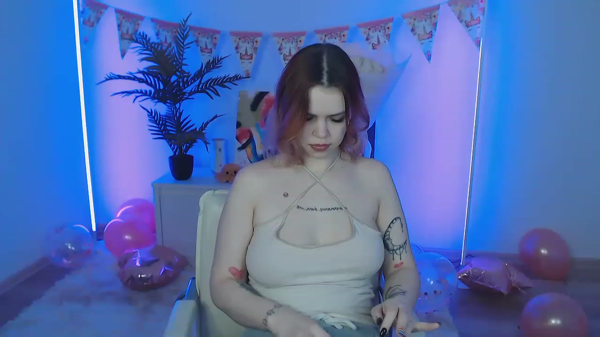 Gallery image thumbnail from NicolyRio's myfreecams stream on, 02/22/2023, 10:23 image 8 of 20