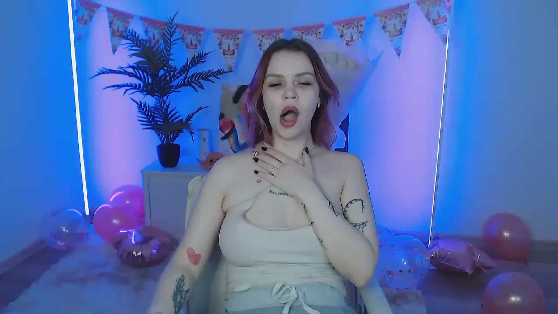 Gallery image thumbnail from NicolyRio's myfreecams stream on, 02/22/2023, 11:51 image 15 of 20