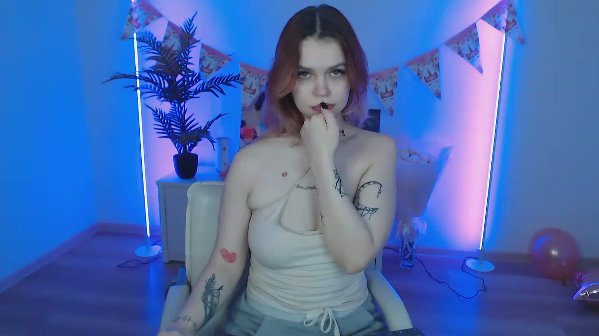 Gallery image thumbnail from NicolyRio's myfreecams stream on, 02/22/2023, 14:31 image 3 of 20