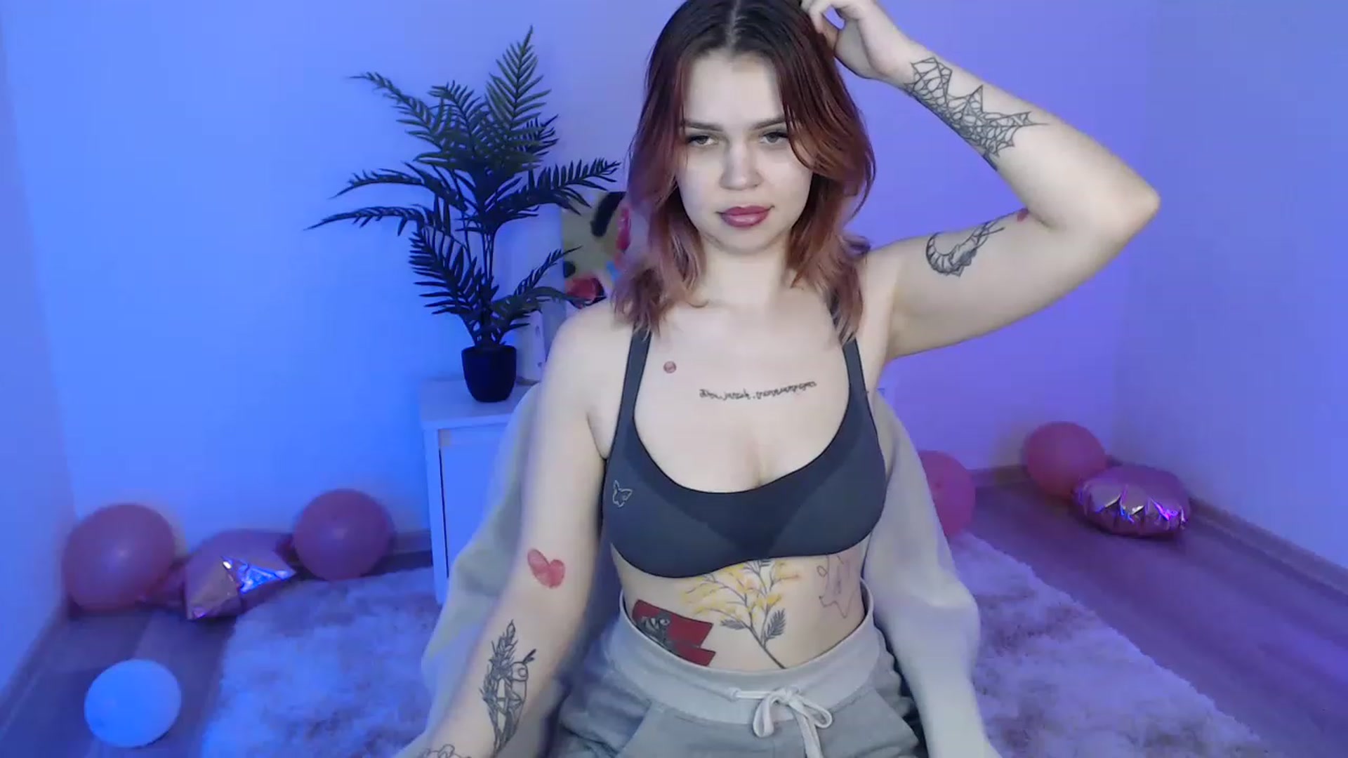 Gallery image thumbnail from NicolyRio's myfreecams stream on, 03/06/2023, 12:05 image 16 of 20