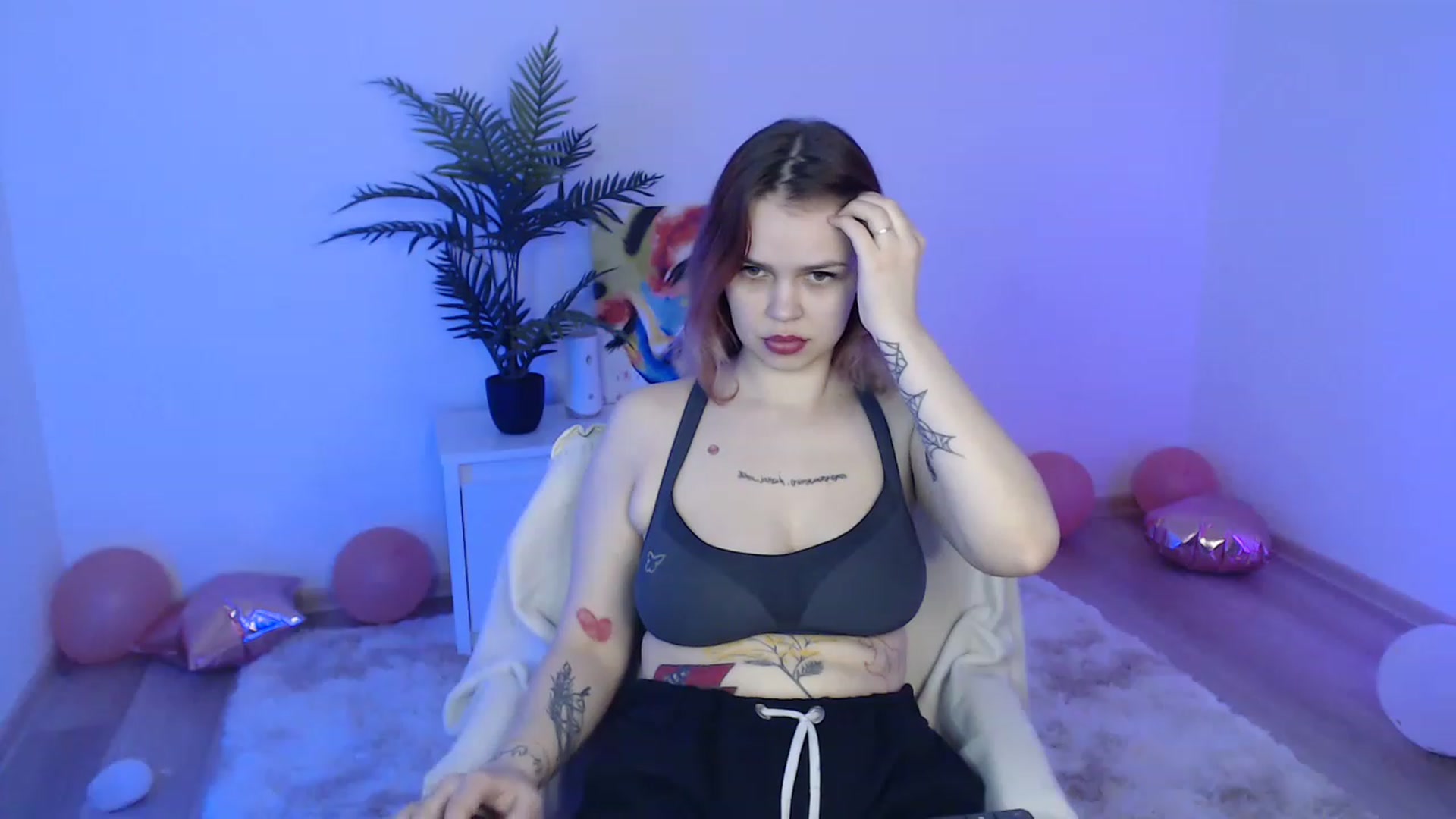 Gallery image thumbnail from NicolyRio's myfreecams stream on, 03/11/2023, 10:32 image 13 of 20