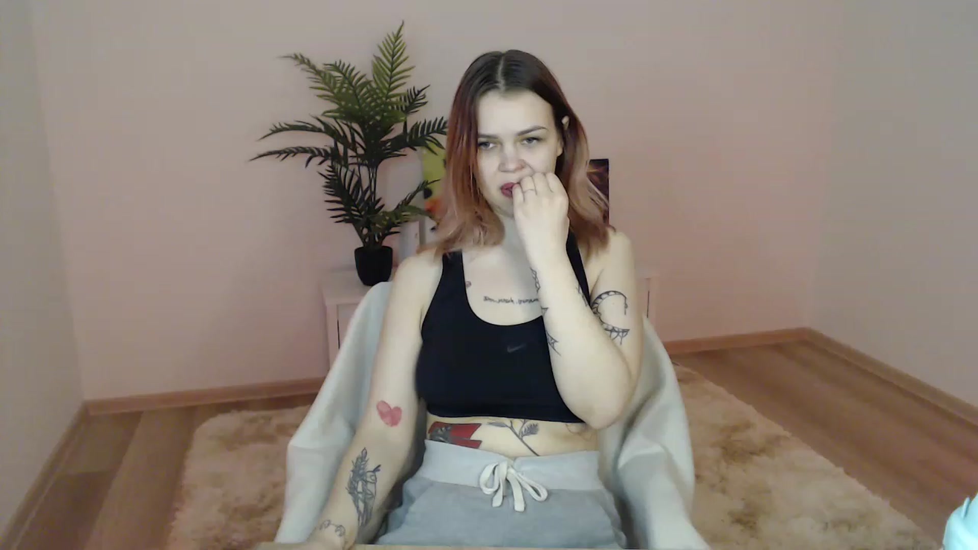 Gallery image thumbnail from NicolyRio's myfreecams stream on, 03/25/2023, 10:05 image 10 of 20