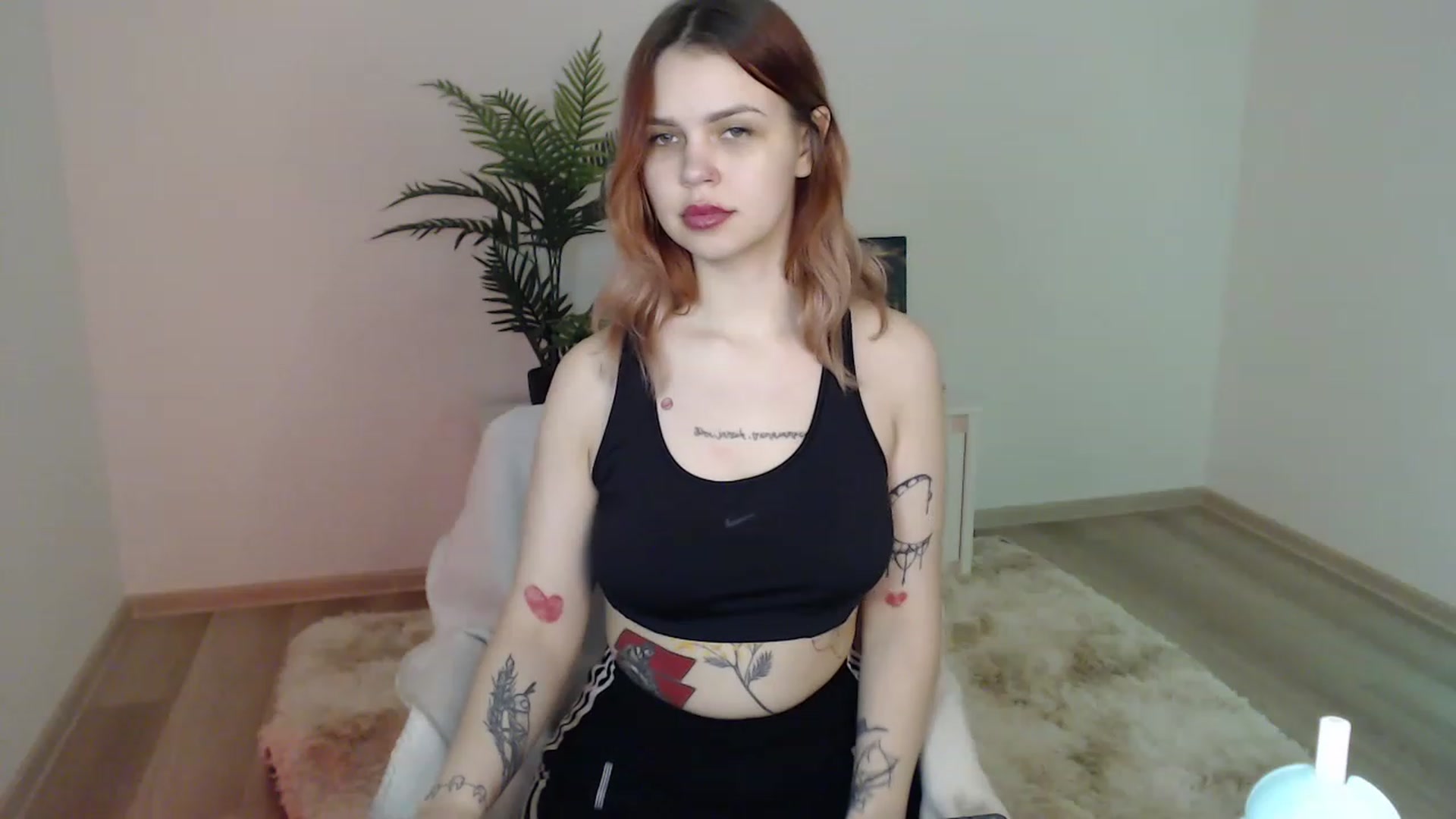 Gallery image thumbnail from NicolyRio's myfreecams stream on, 03/26/2023, 09:24 image 16 of 20