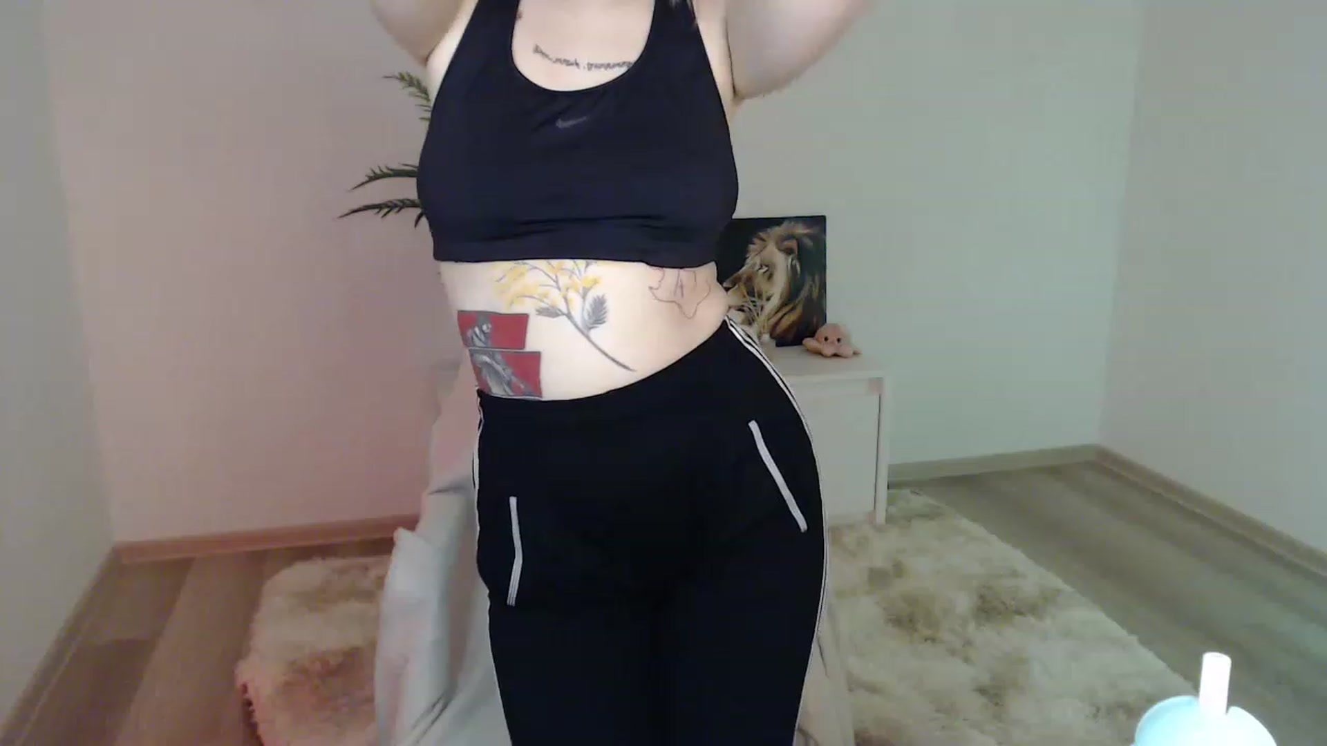 Gallery image thumbnail from NicolyRio's myfreecams stream on, 03/26/2023, 09:24 image 11 of 20