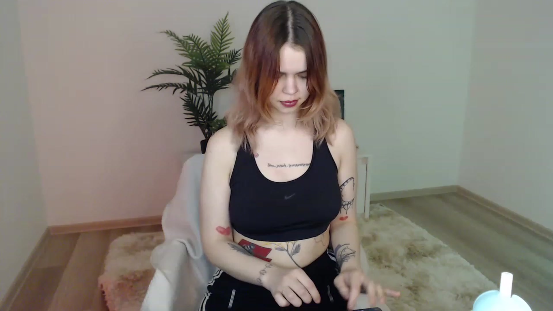 Gallery image thumbnail from NicolyRio's myfreecams stream on, 03/26/2023, 09:24 image 13 of 20