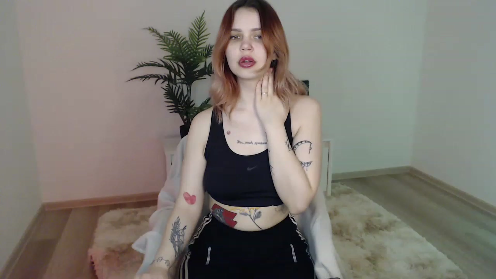 Gallery image thumbnail from NicolyRio's myfreecams stream on, 03/26/2023, 11:28 image 7 of 20
