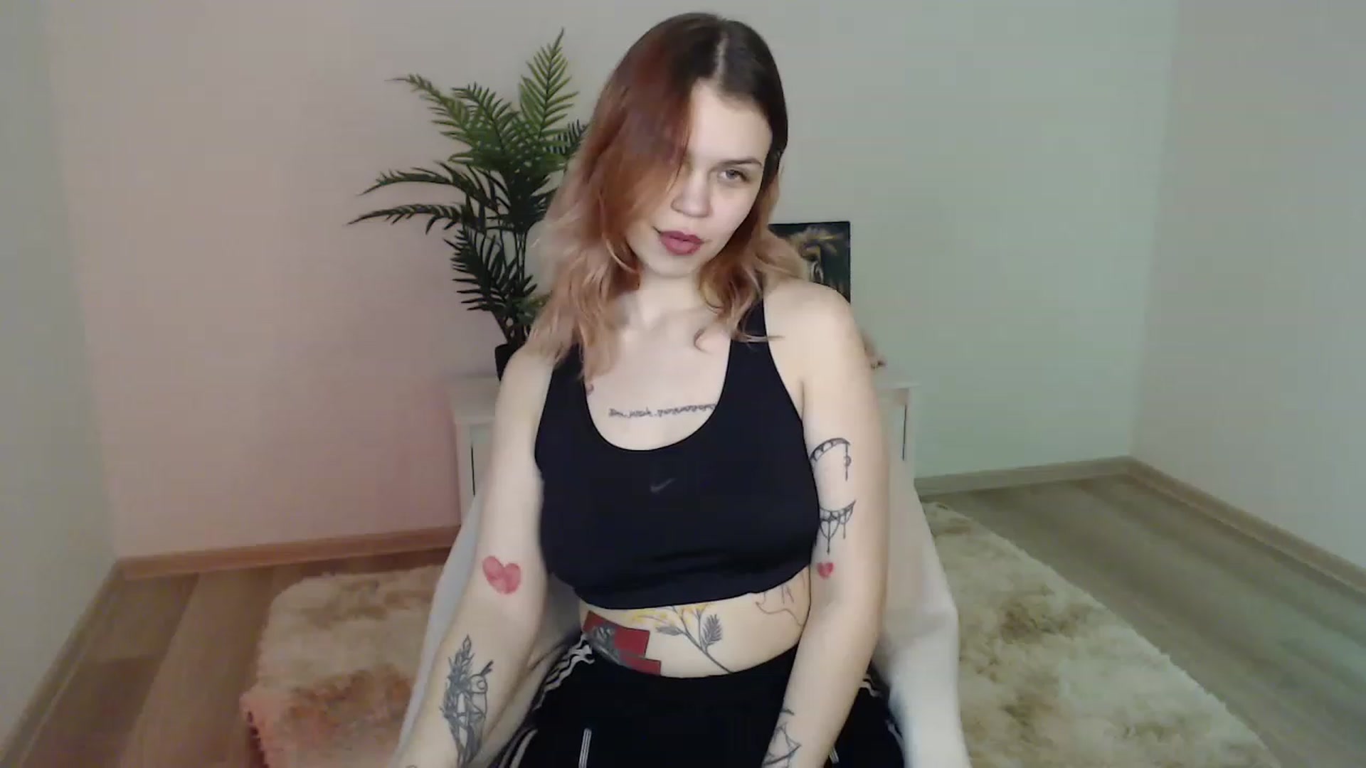 Gallery image thumbnail from NicolyRio's myfreecams stream on, 03/26/2023, 11:51 image 14 of 20