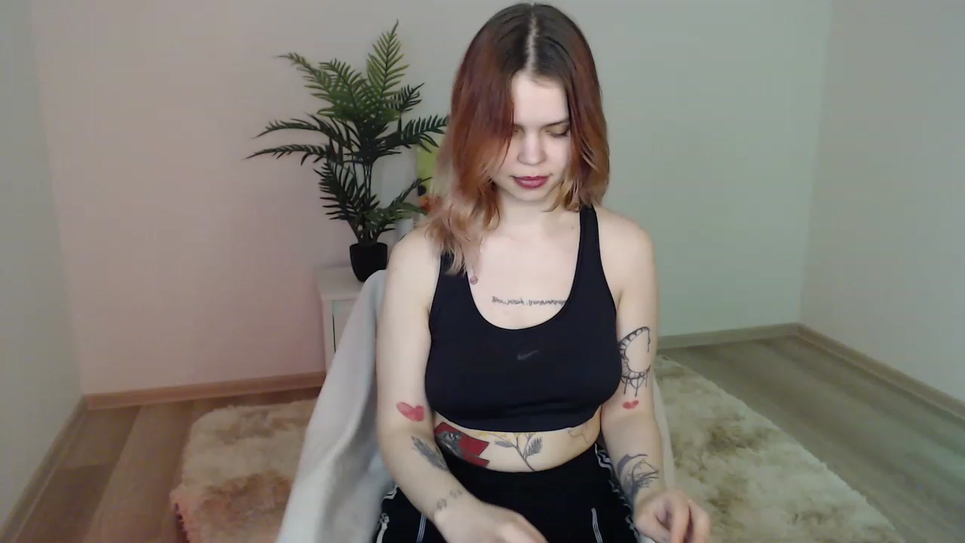 Gallery image thumbnail from NicolyRio's myfreecams stream on, 03/26/2023, 11:51 image 17 of 20