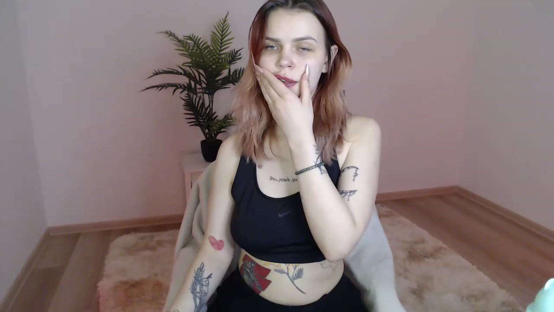 Gallery image thumbnail from NicolyRio's myfreecams stream on, 03/28/2023, 10:43 image 14 of 20