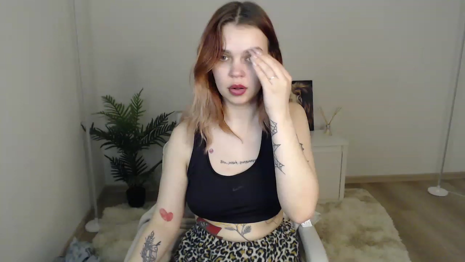 Gallery image thumbnail from NicolyRio's myfreecams stream on, 04/03/2023, 11:37 image 14 of 20