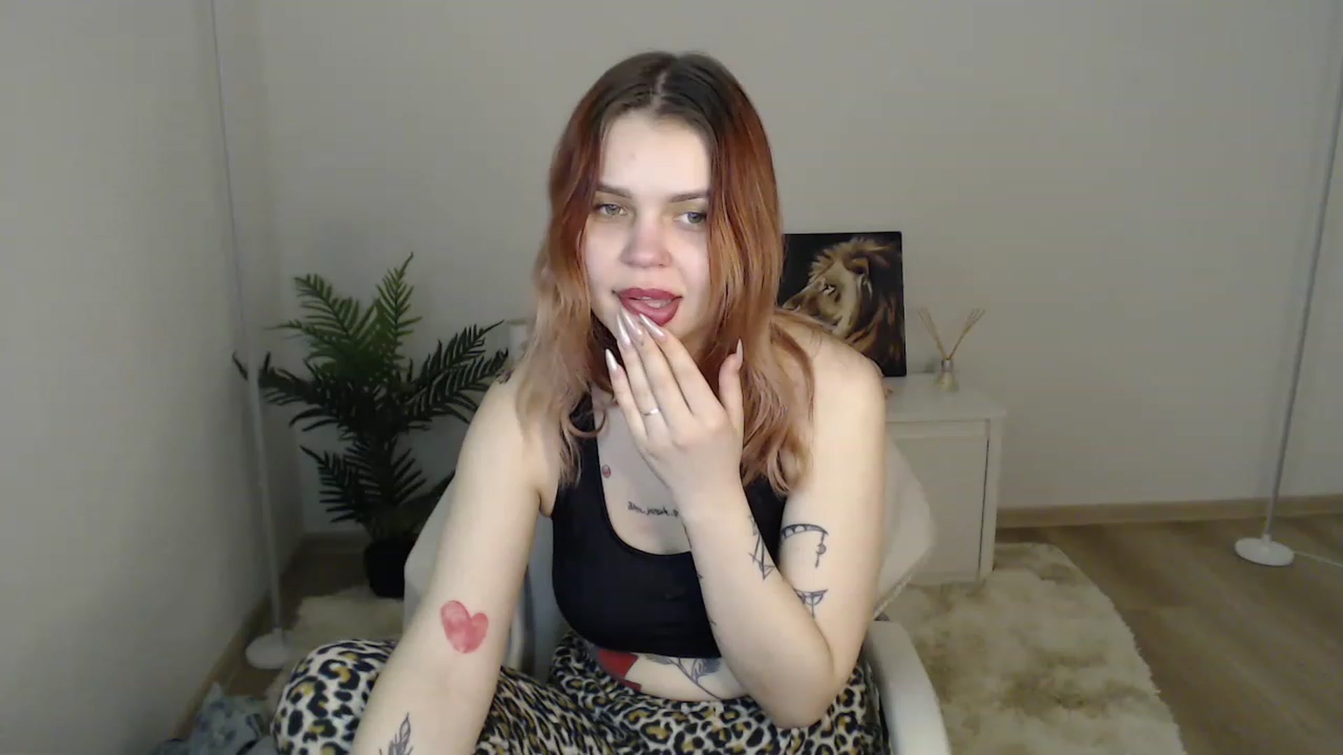 Gallery image thumbnail from NicolyRio's myfreecams stream on, 04/03/2023, 11:37 image 1 of 20