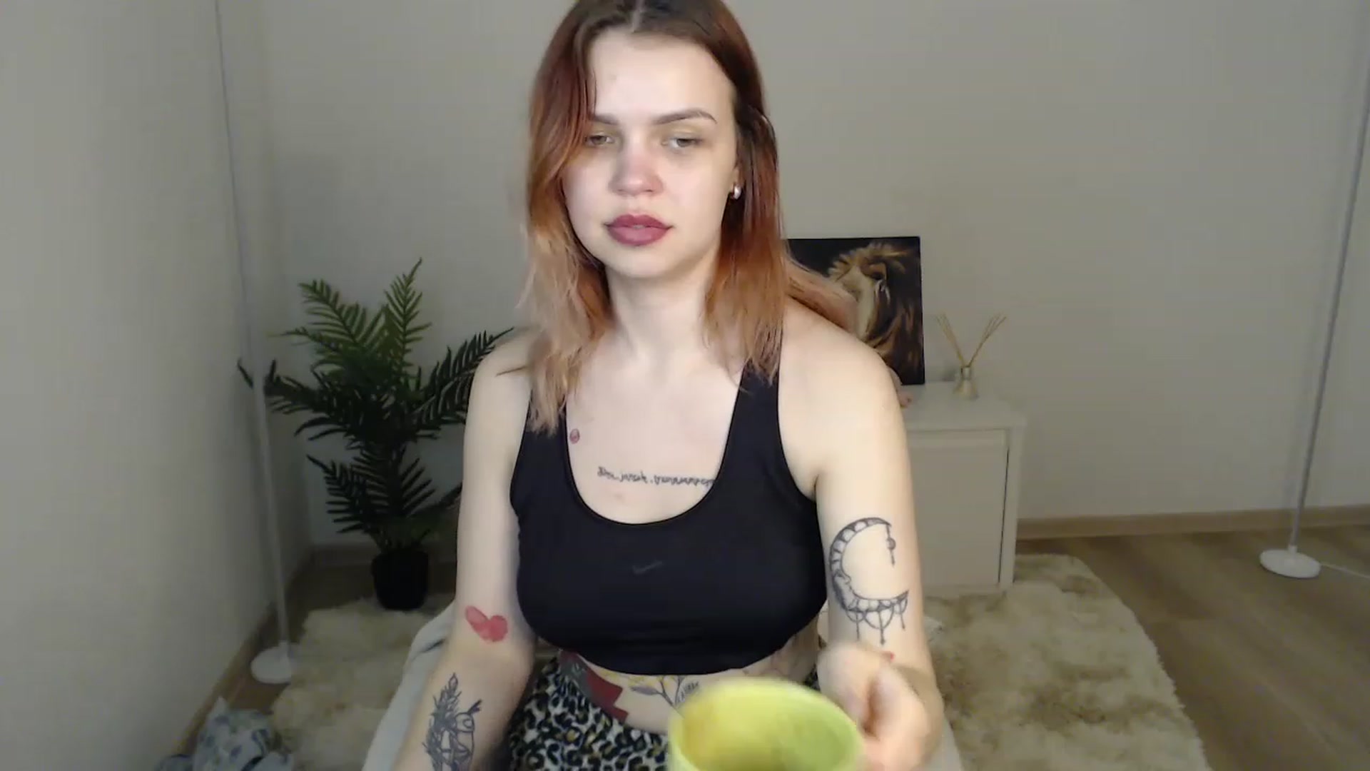 Gallery image thumbnail from NicolyRio's myfreecams stream on, 04/03/2023, 11:37 image 15 of 20