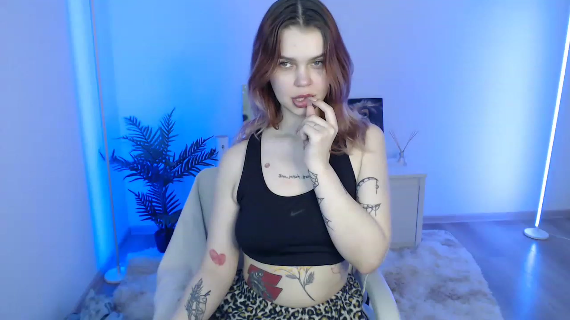 Gallery image thumbnail from NicolyRio's myfreecams stream on, 04/03/2023, 13:29 image 13 of 20