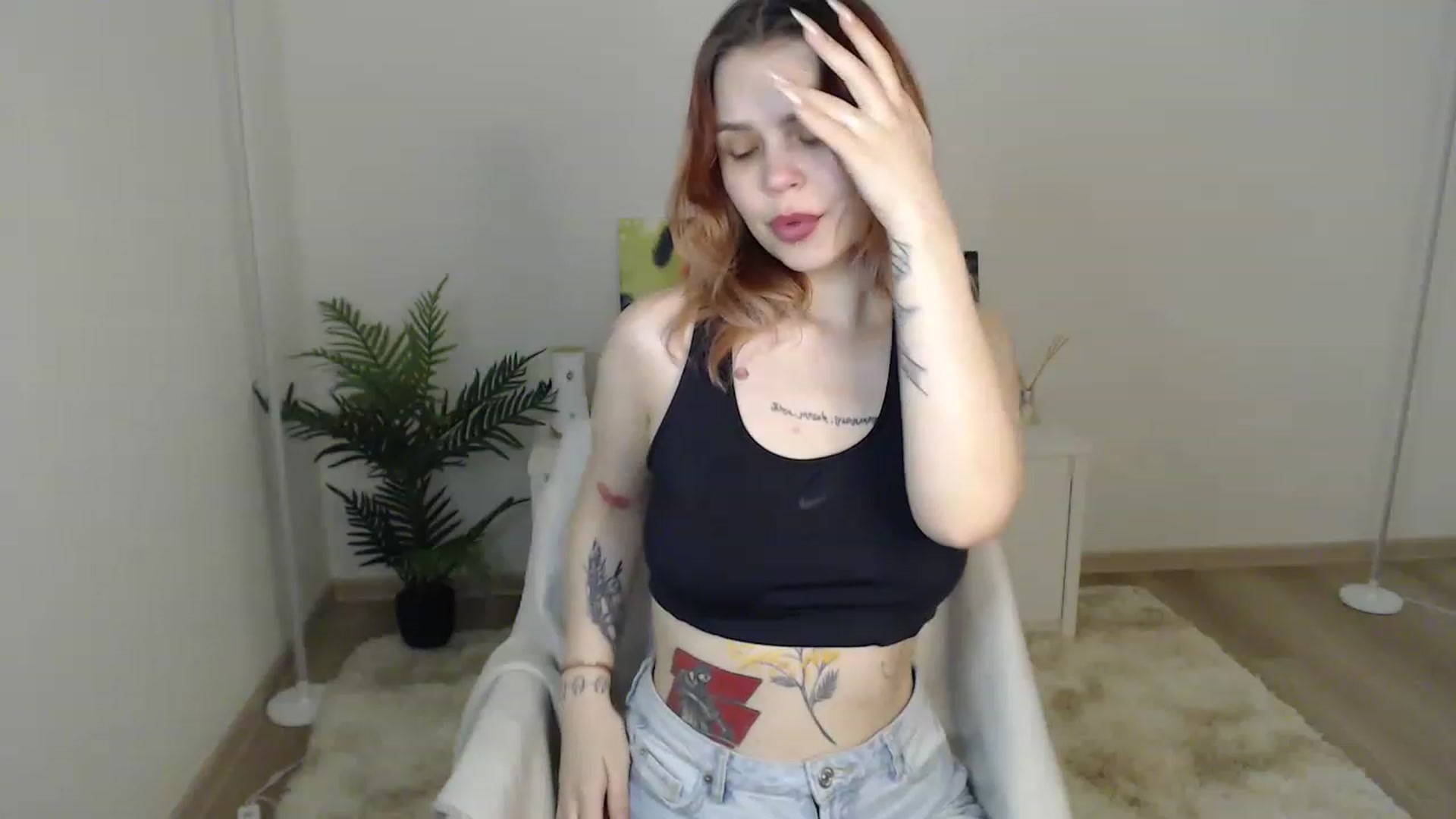 Gallery image thumbnail from NicolyRio's myfreecams stream on, 04/04/2023, 10:57 image 3 of 20