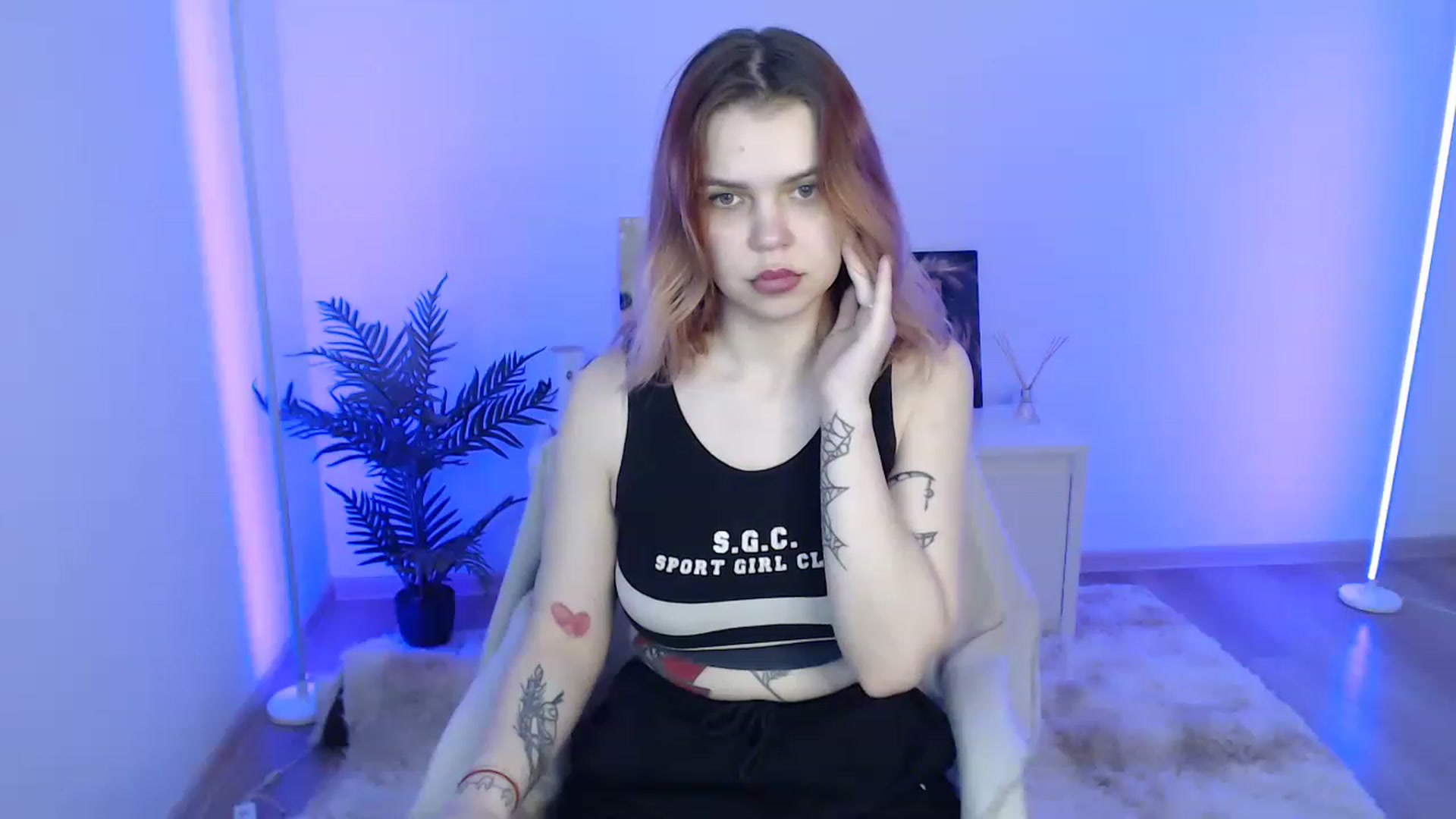 Gallery image thumbnail from NicolyRio's myfreecams stream on, 04/05/2023, 10:22 image 19 of 20
