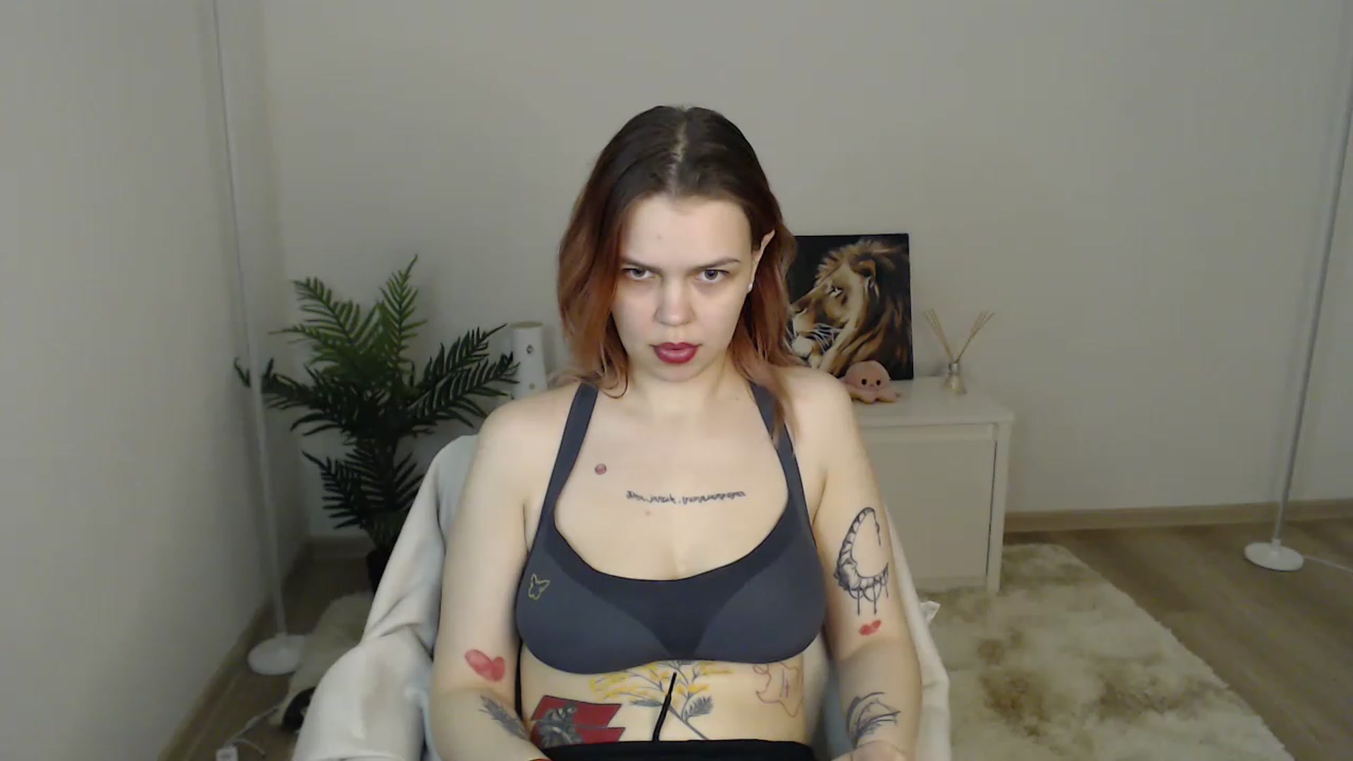 Gallery image thumbnail from NicolyRio's myfreecams stream on, 04/07/2023, 10:45 image 1 of 20
