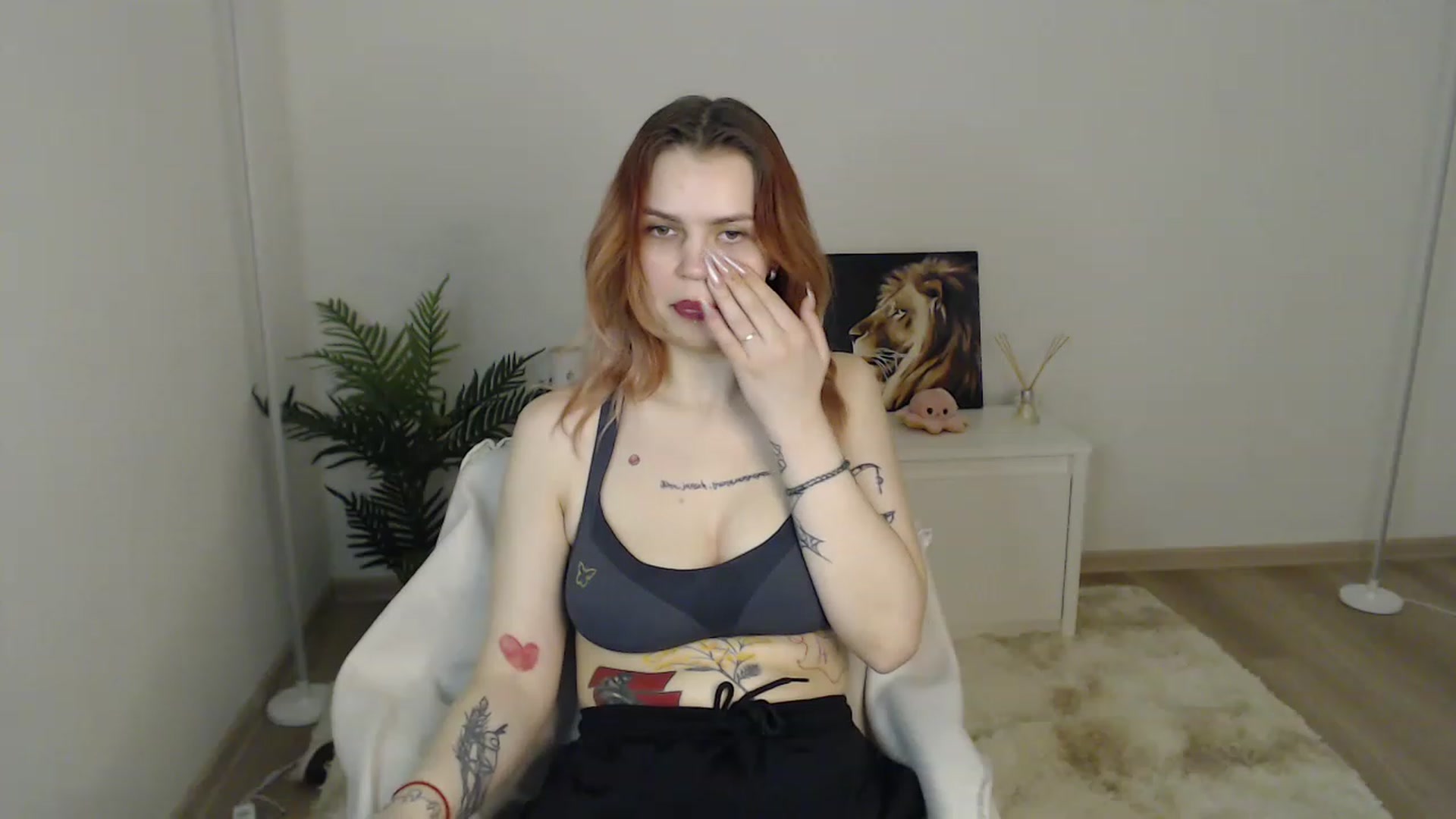 Gallery image thumbnail from NicolyRio's myfreecams stream on, 04/07/2023, 10:45 image 8 of 20