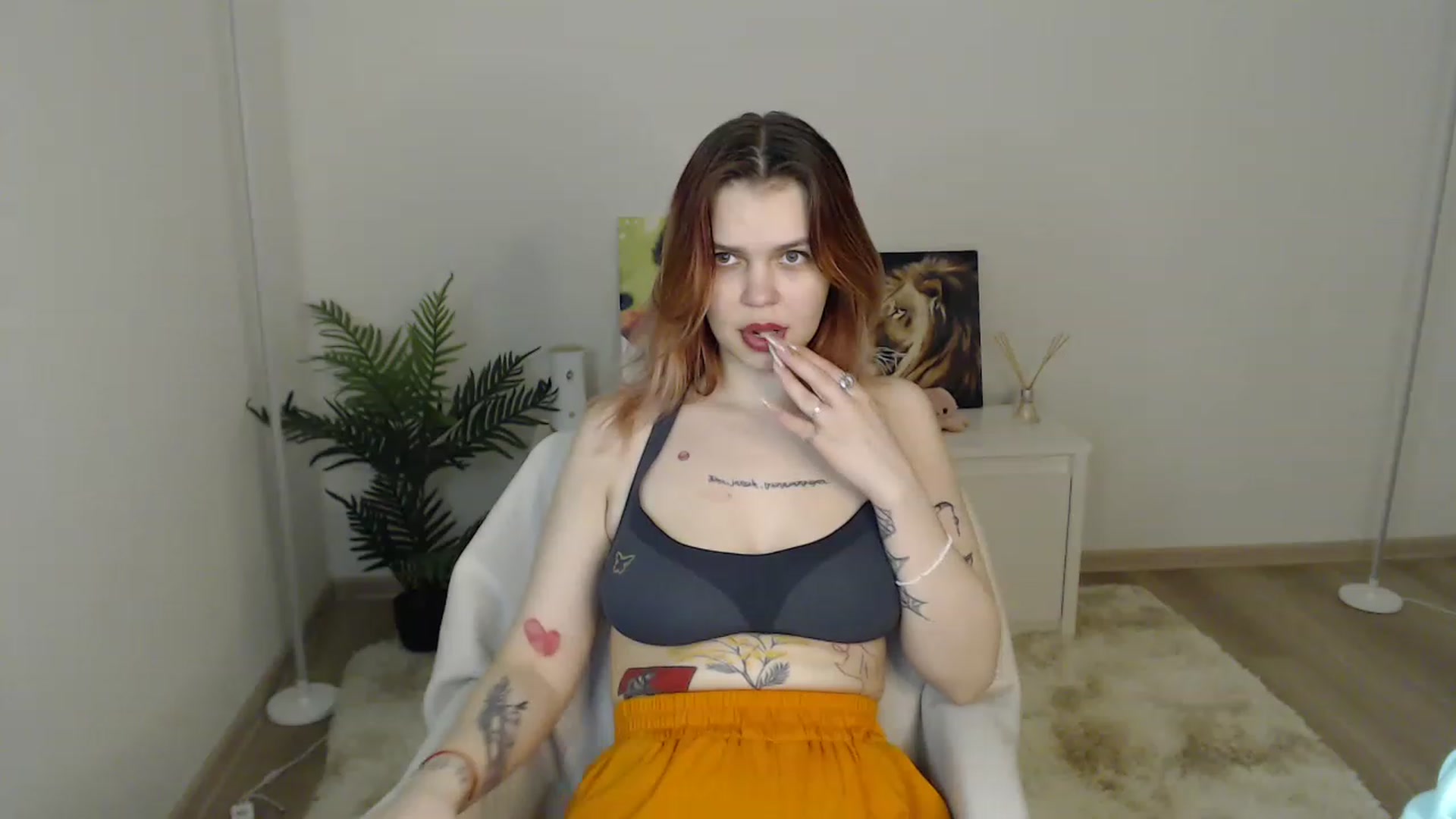 Gallery image thumbnail from NicolyRio's myfreecams stream on, 04/09/2023, 13:15 image 8 of 20