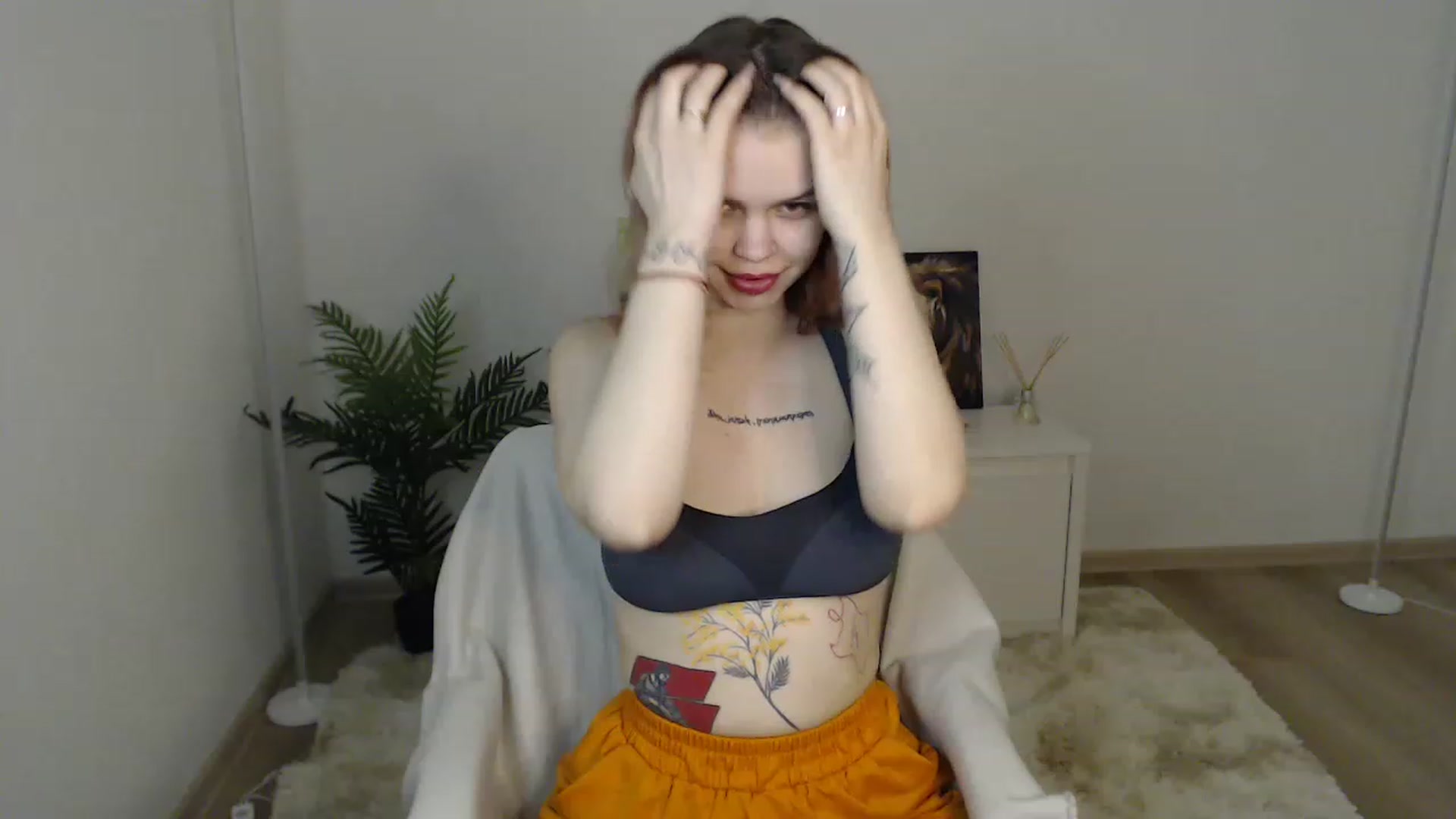 Gallery image thumbnail from NicolyRio's myfreecams stream on, 04/10/2023, 09:51 image 17 of 20