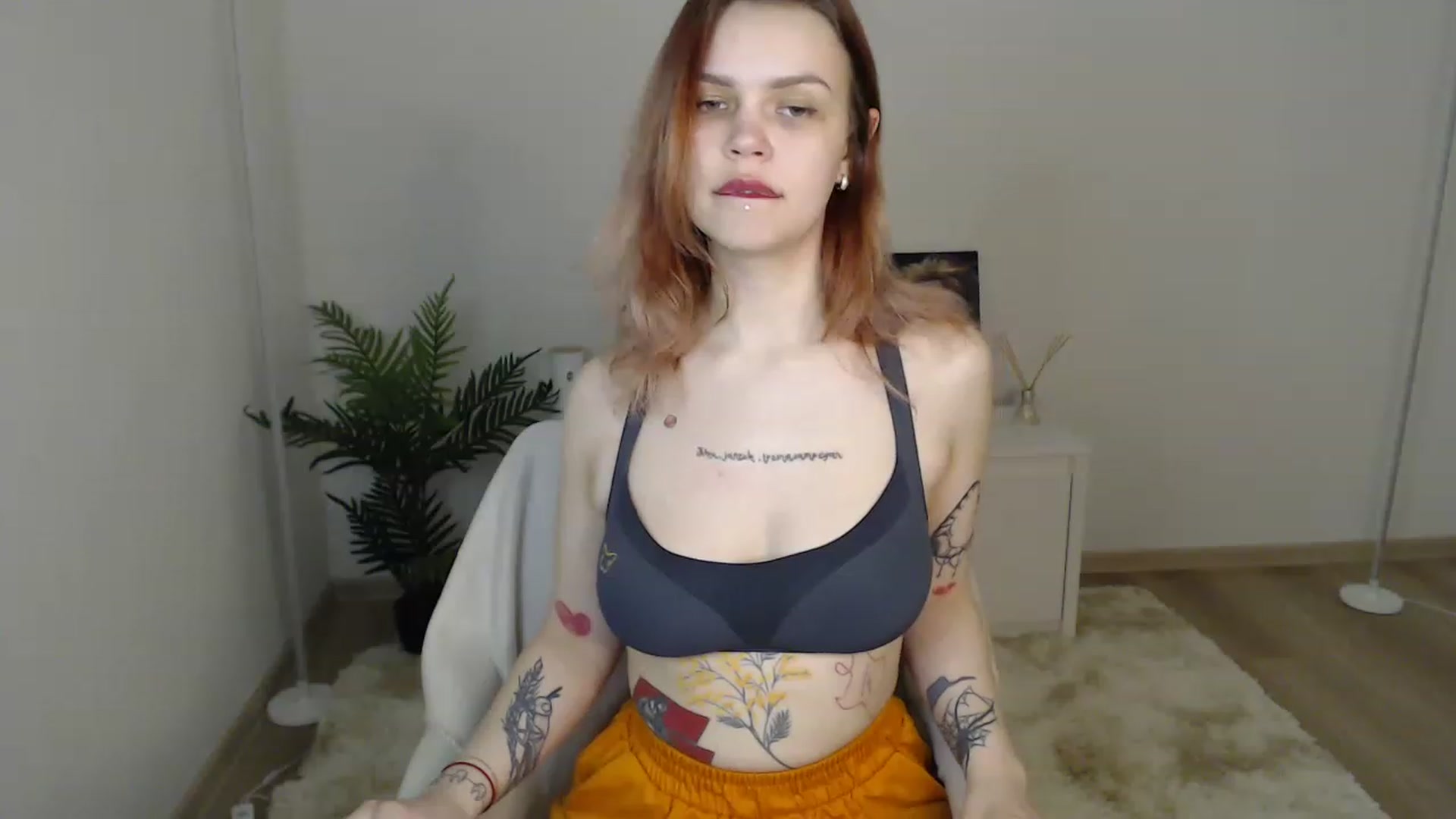 Gallery image thumbnail from NicolyRio's myfreecams stream on, 04/10/2023, 09:51 image 8 of 20