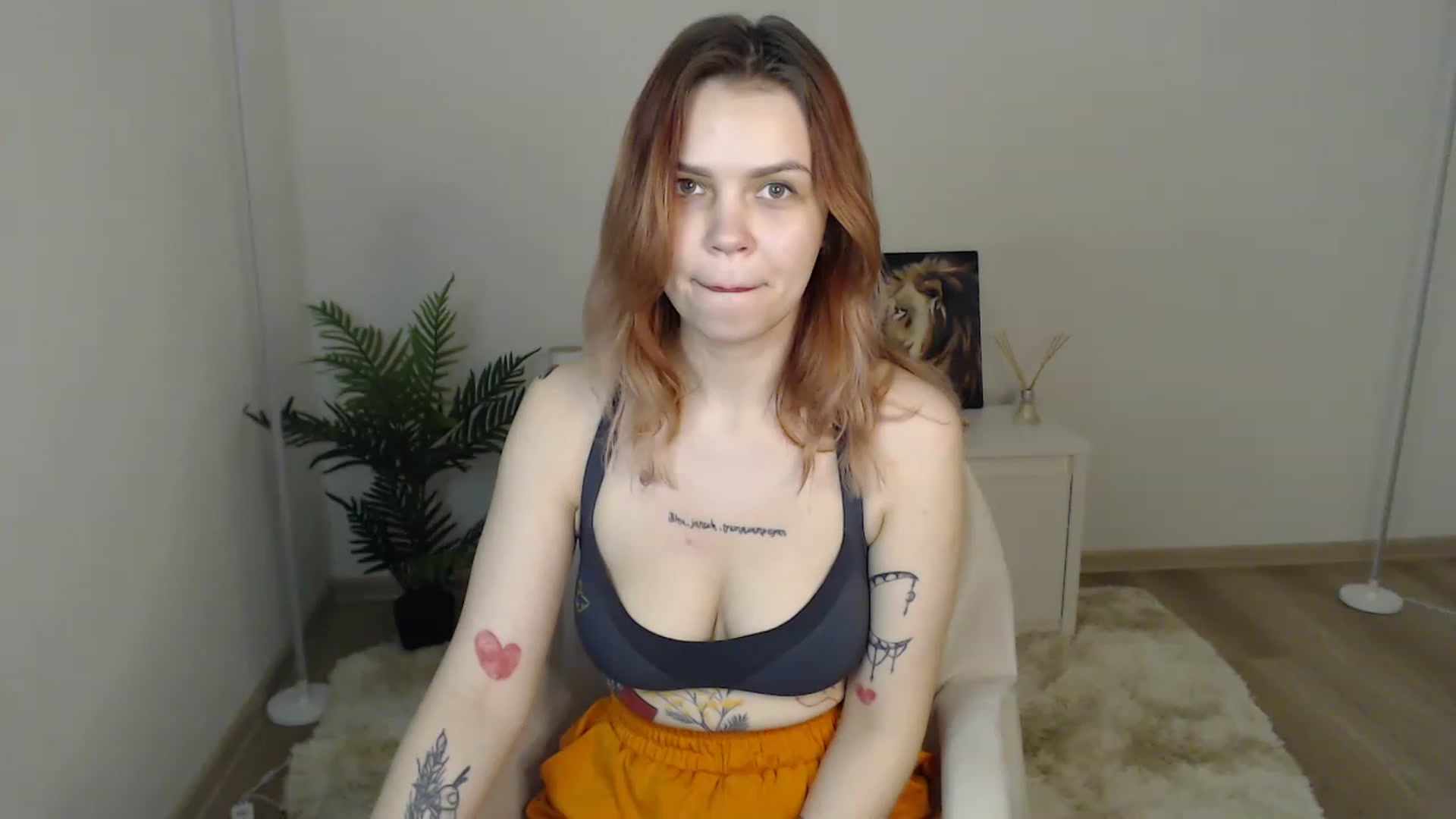 Gallery image thumbnail from NicolyRio's myfreecams stream on, 04/10/2023, 11:21 image 14 of 20