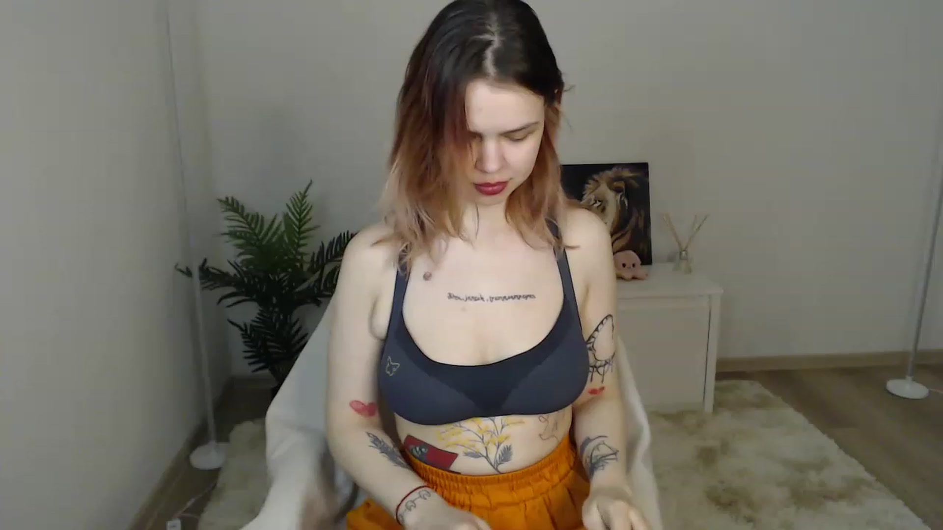 Gallery image thumbnail from NicolyRio's myfreecams stream on, 04/12/2023, 10:42 image 11 of 20