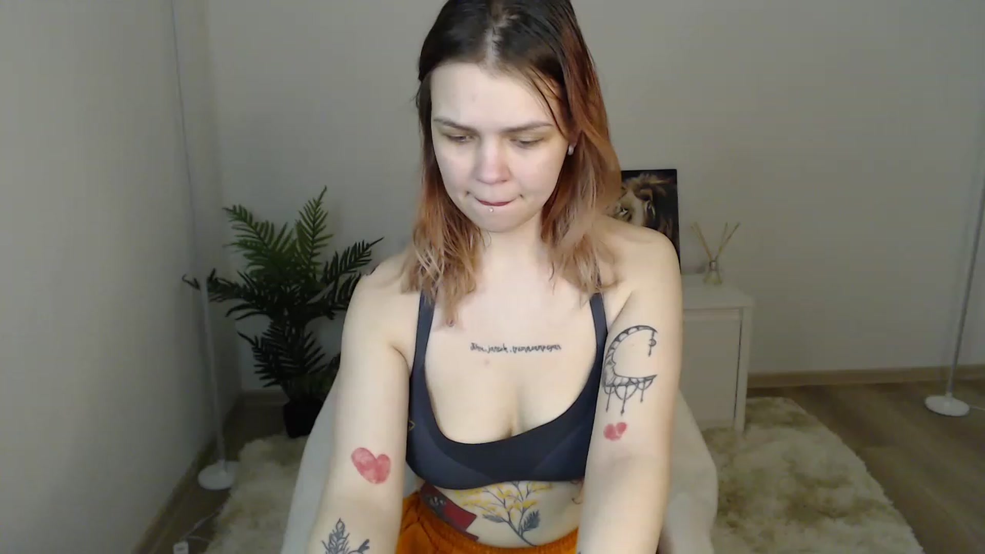Gallery image thumbnail from NicolyRio's myfreecams stream on, 04/12/2023, 11:12 image 5 of 20