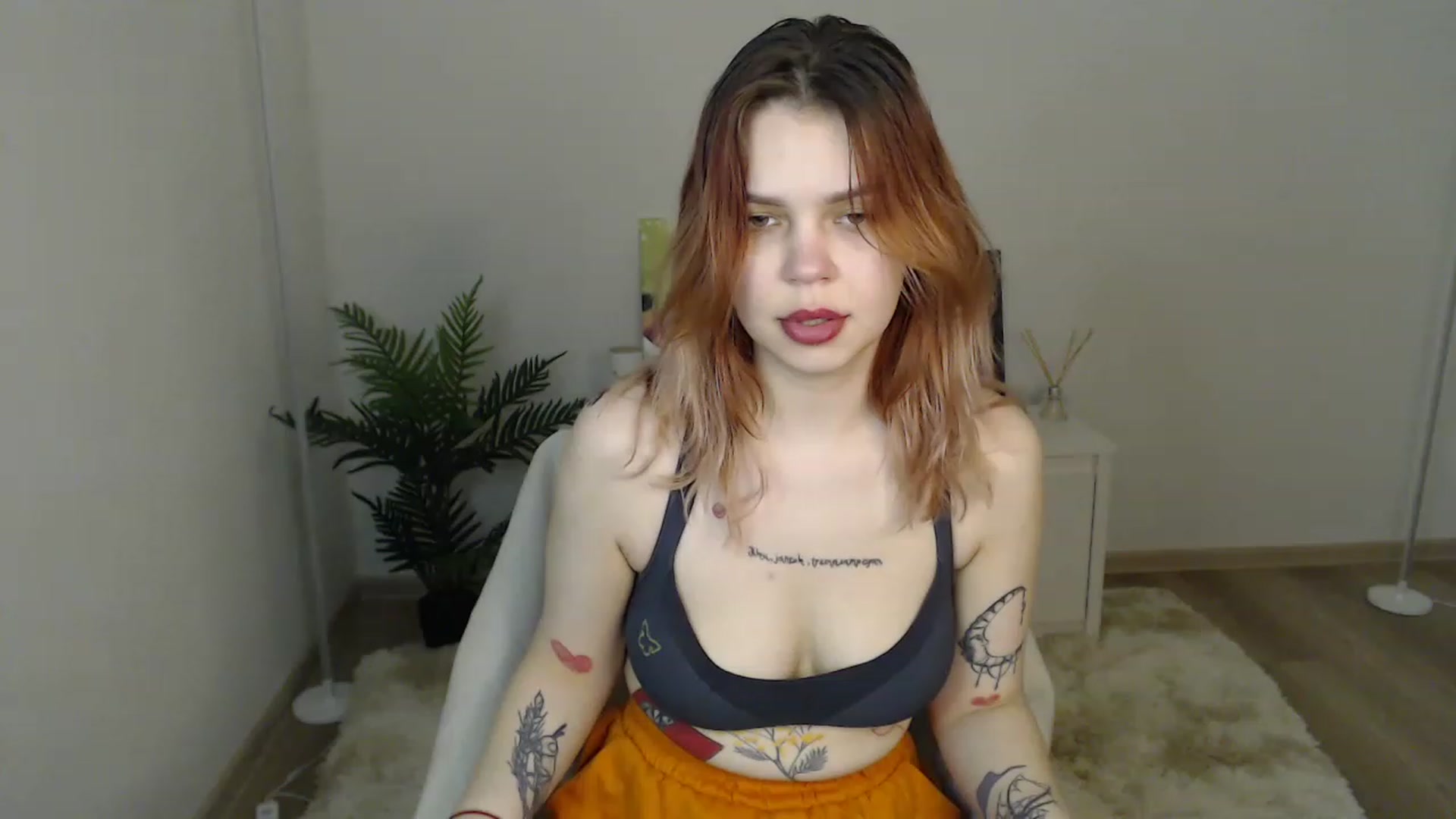 Gallery image thumbnail from NicolyRio's myfreecams stream on, 04/12/2023, 11:12 image 9 of 20