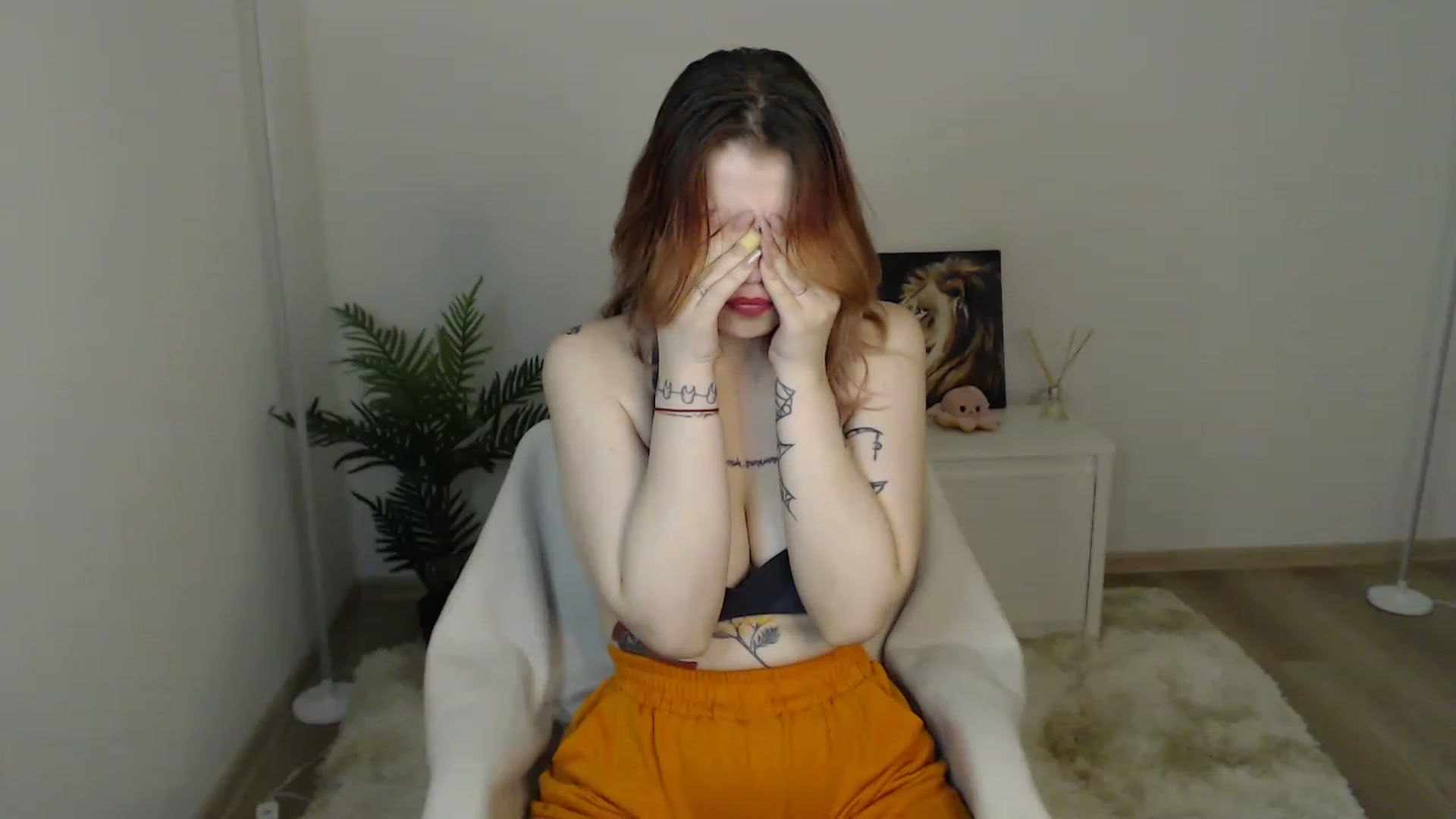 Gallery image thumbnail from NicolyRio's myfreecams stream on, 04/12/2023, 11:12 image 2 of 20