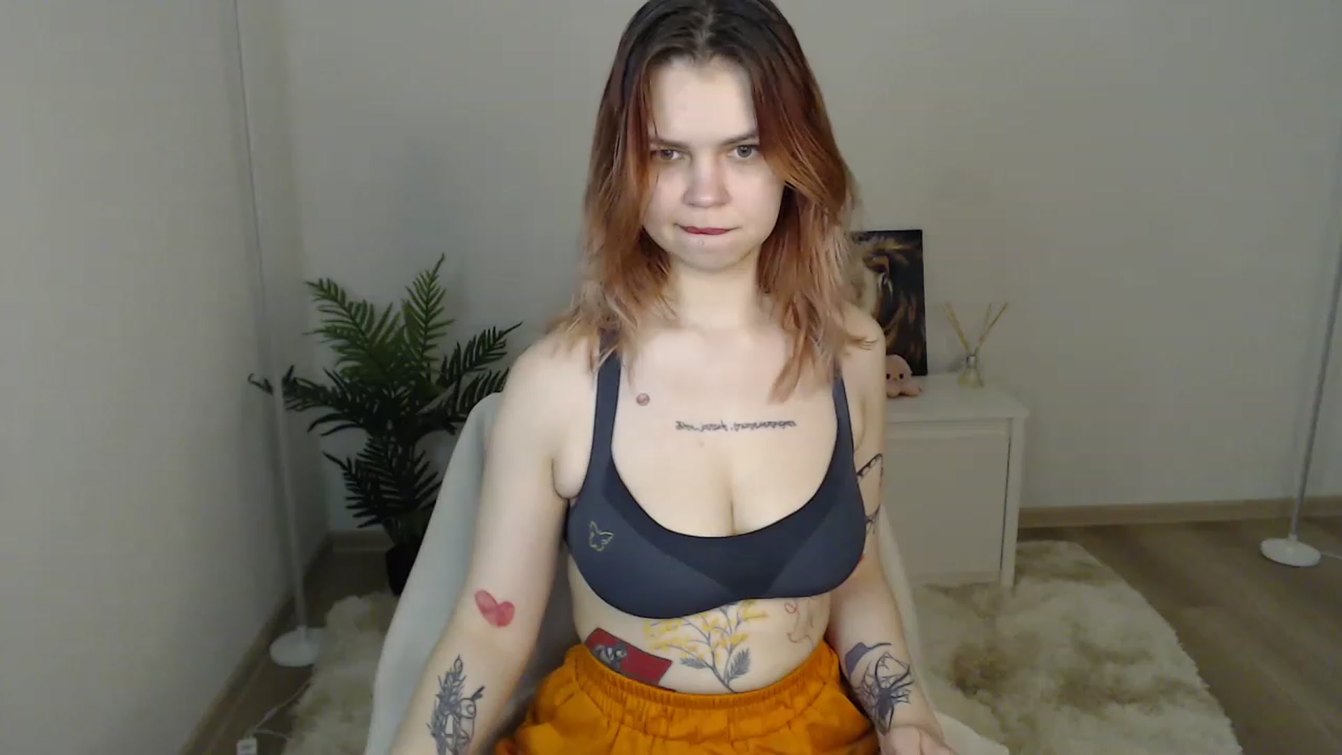 Gallery image thumbnail from NicolyRio's myfreecams stream on, 04/12/2023, 13:48 image 1 of 20