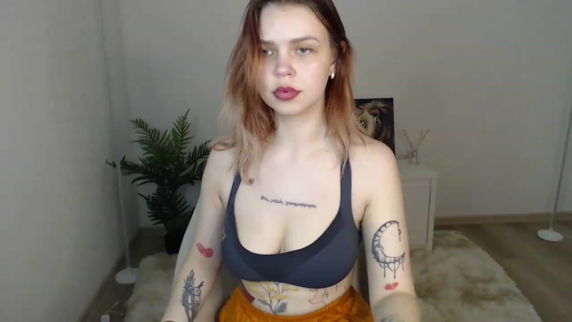 Gallery image thumbnail from NicolyRio's myfreecams stream on, 04/12/2023, 14:32 image 8 of 20