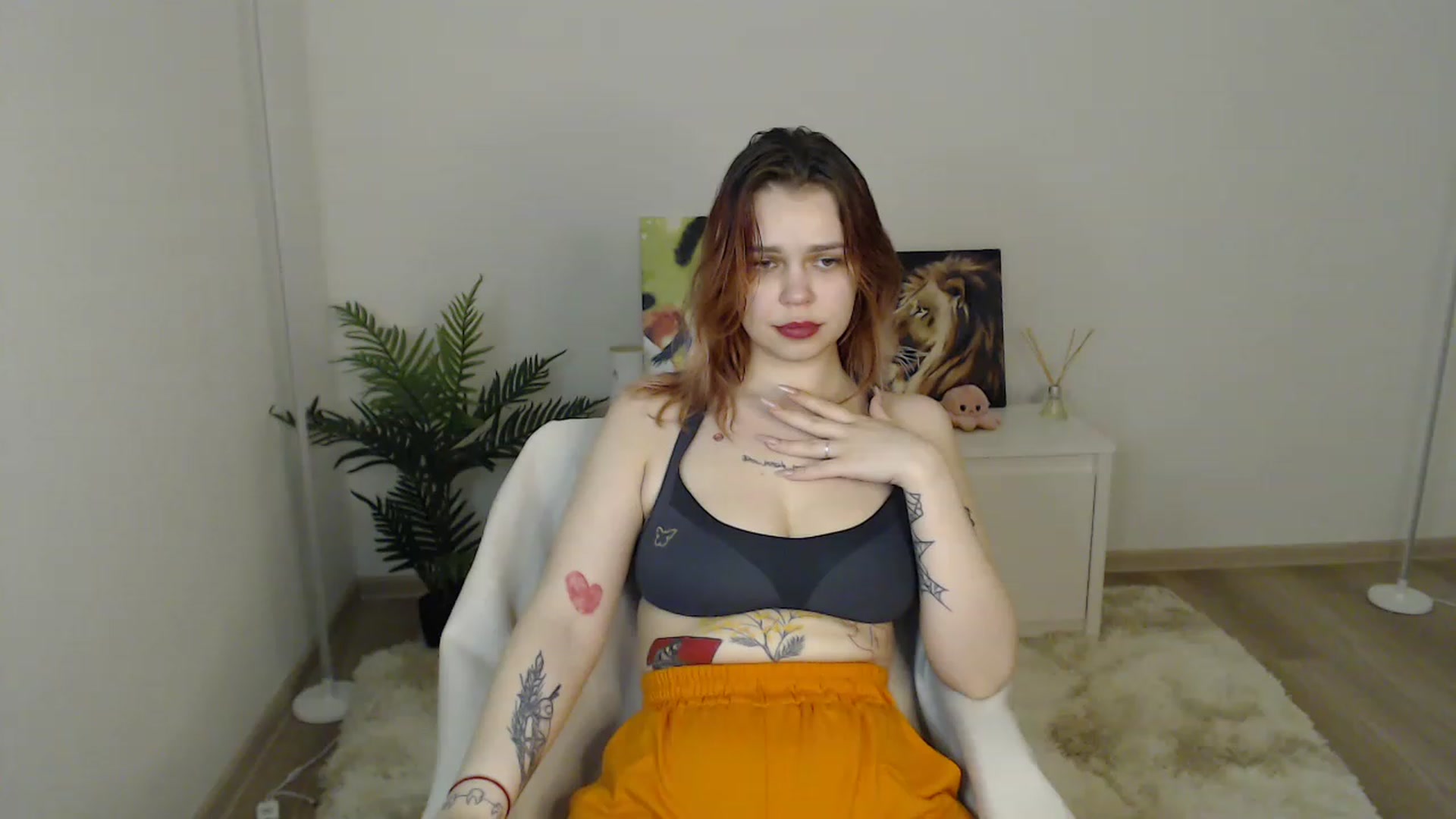 Gallery image thumbnail from NicolyRio's myfreecams stream on, 04/12/2023, 14:32 image 18 of 20