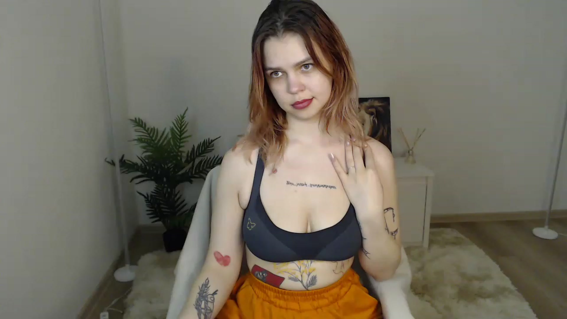 Gallery image thumbnail from NicolyRio's myfreecams stream on, 04/12/2023, 14:32 image 4 of 20