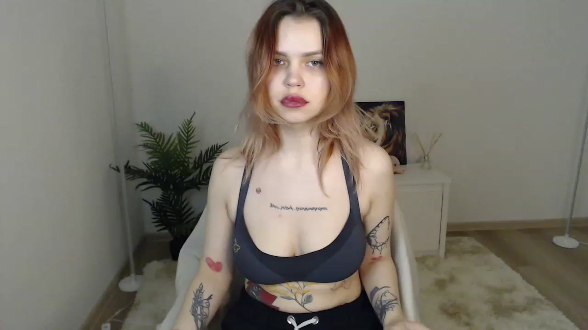 Gallery image thumbnail from NicolyRio's myfreecams stream on, 04/13/2023, 08:23 image 11 of 20