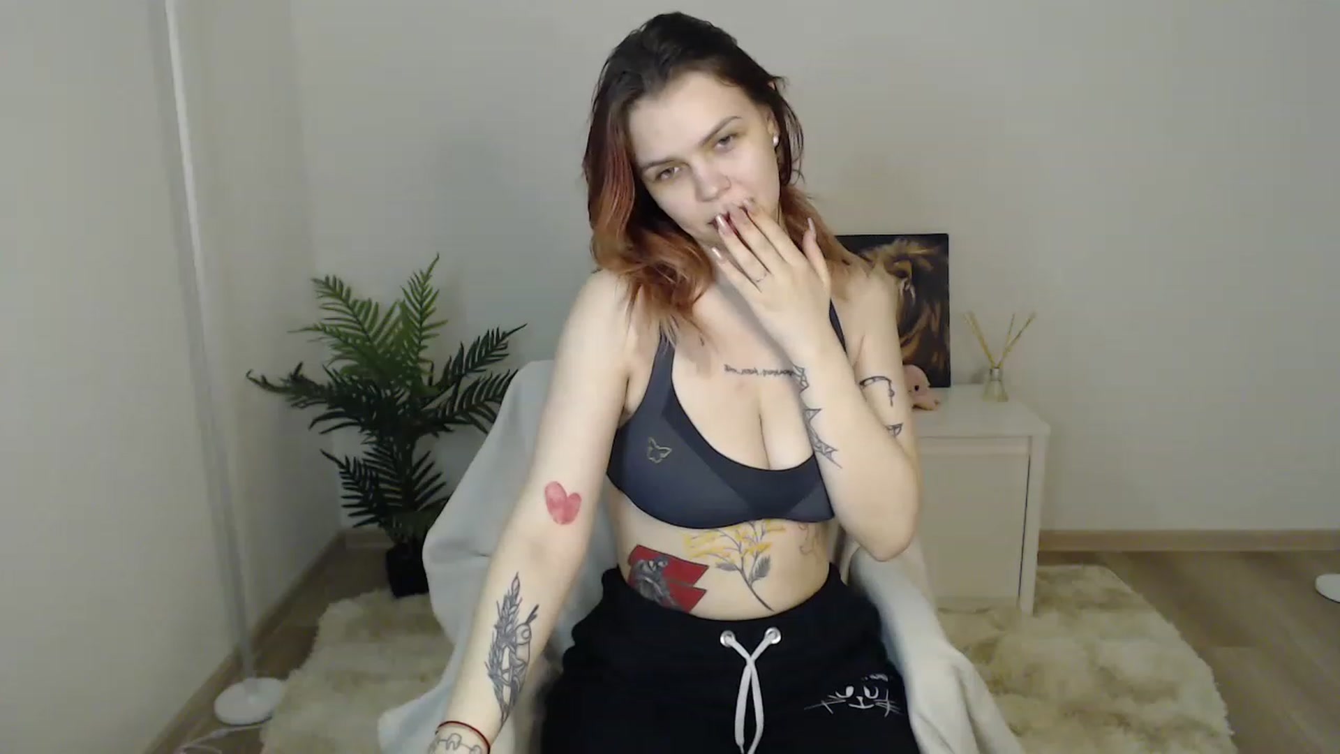Gallery image thumbnail from NicolyRio's myfreecams stream on, 04/16/2023, 12:00 image 6 of 20