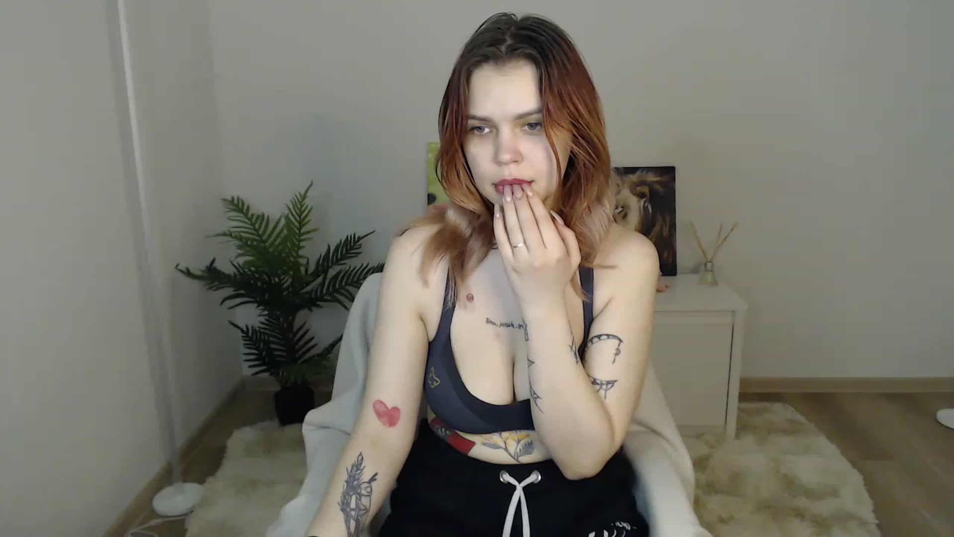 Gallery image thumbnail from NicolyRio's myfreecams stream on, 04/16/2023, 12:00 image 12 of 20