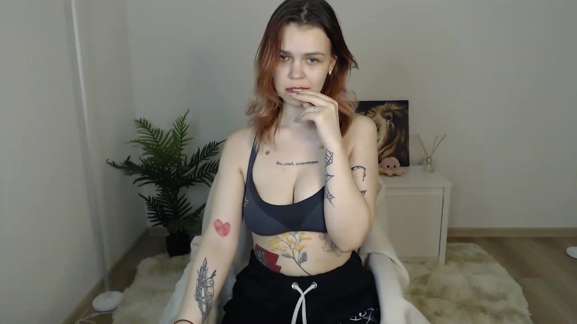 Gallery image thumbnail from NicolyRio's myfreecams stream on, 04/16/2023, 12:00 image 15 of 20