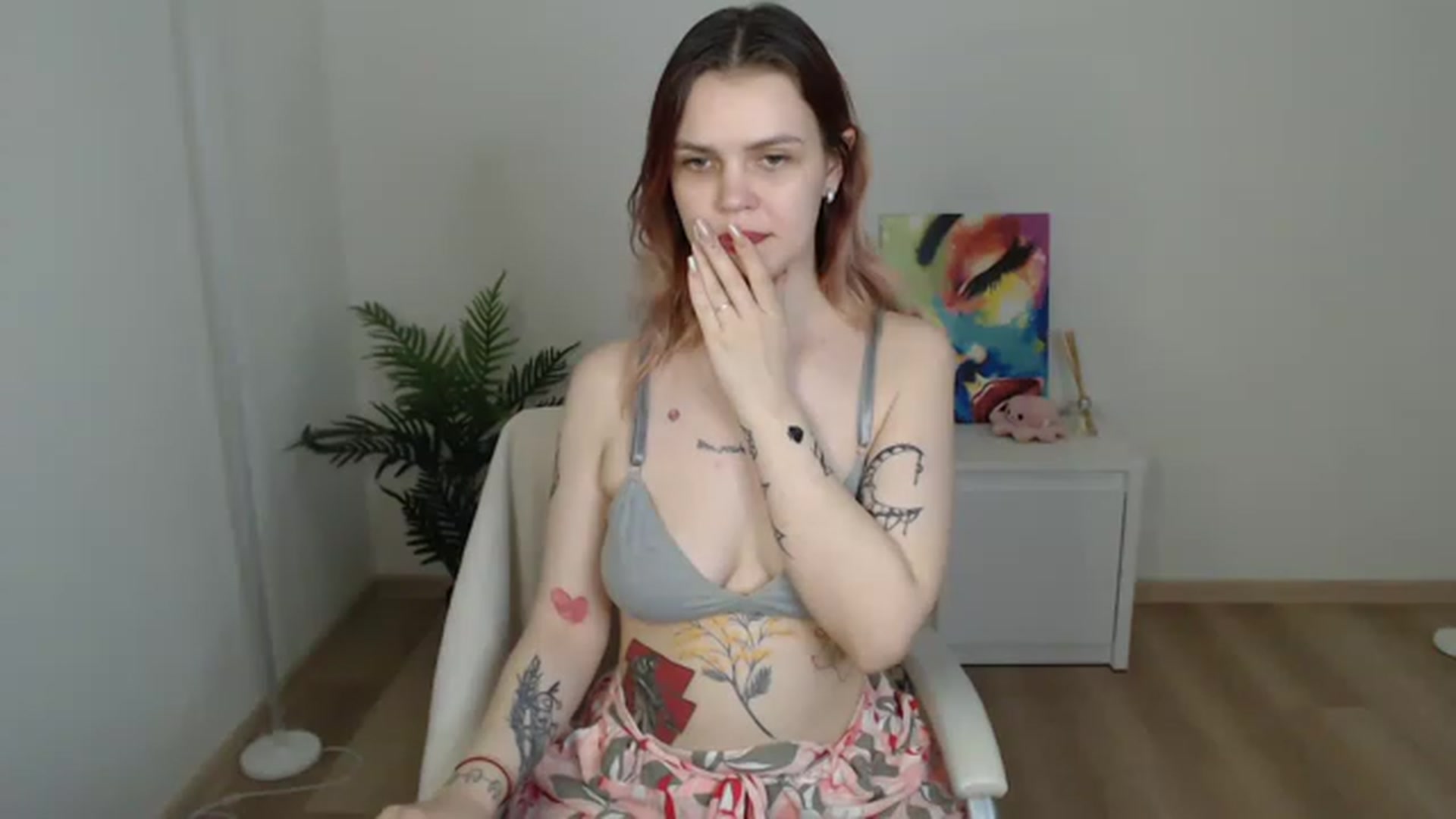 Gallery image thumbnail from NicolyRio's myfreecams stream on, 05/01/2023, 12:40 image 2 of 20