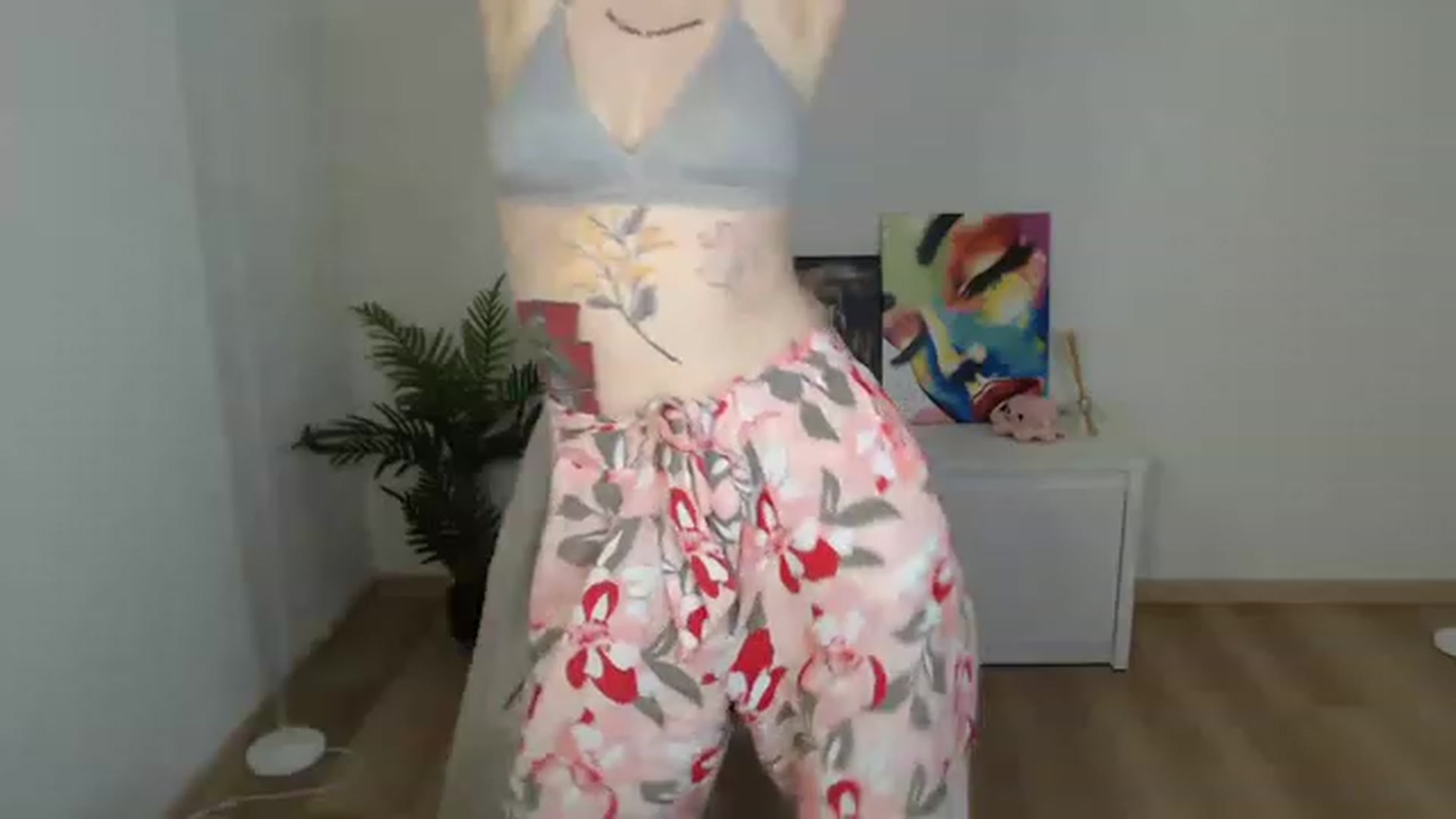 Gallery image thumbnail from NicolyRio's myfreecams stream on, 05/02/2023, 13:40 image 2 of 20